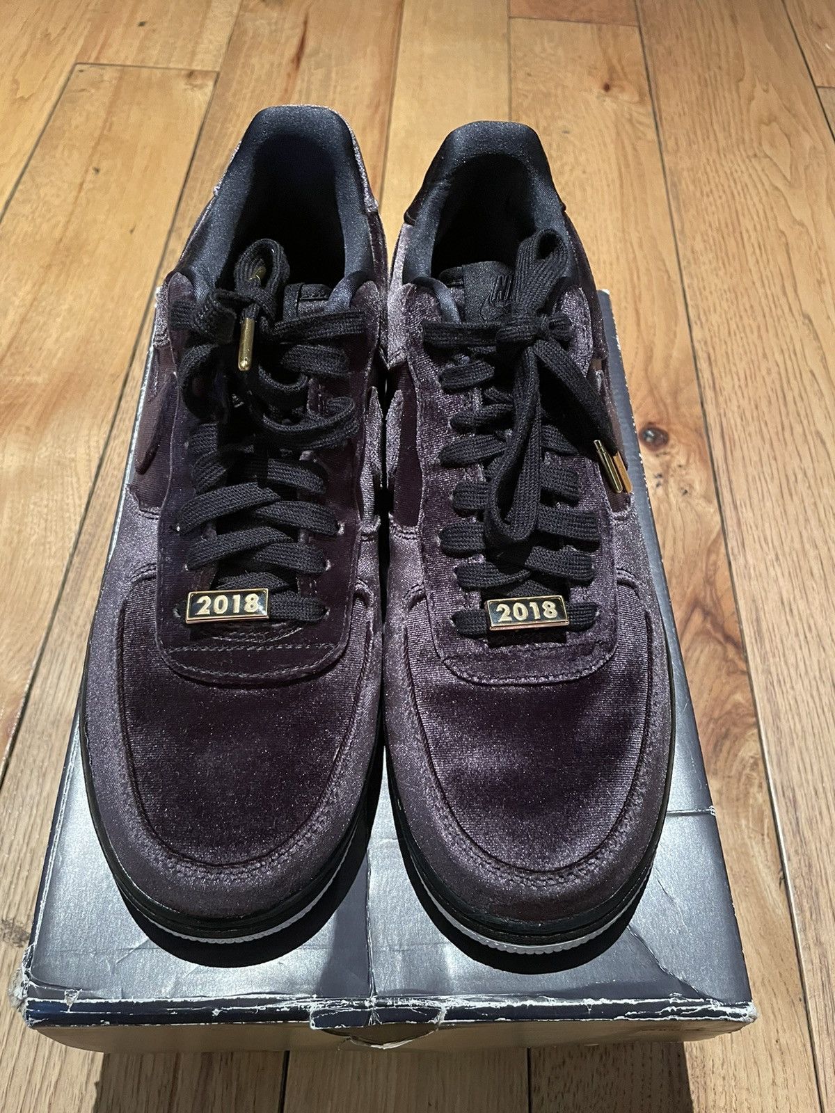 Nike Nike Air Force 1 07 QS Velvet Rose 2018 Size US 10 / EU 43 - 3 Thumbnail