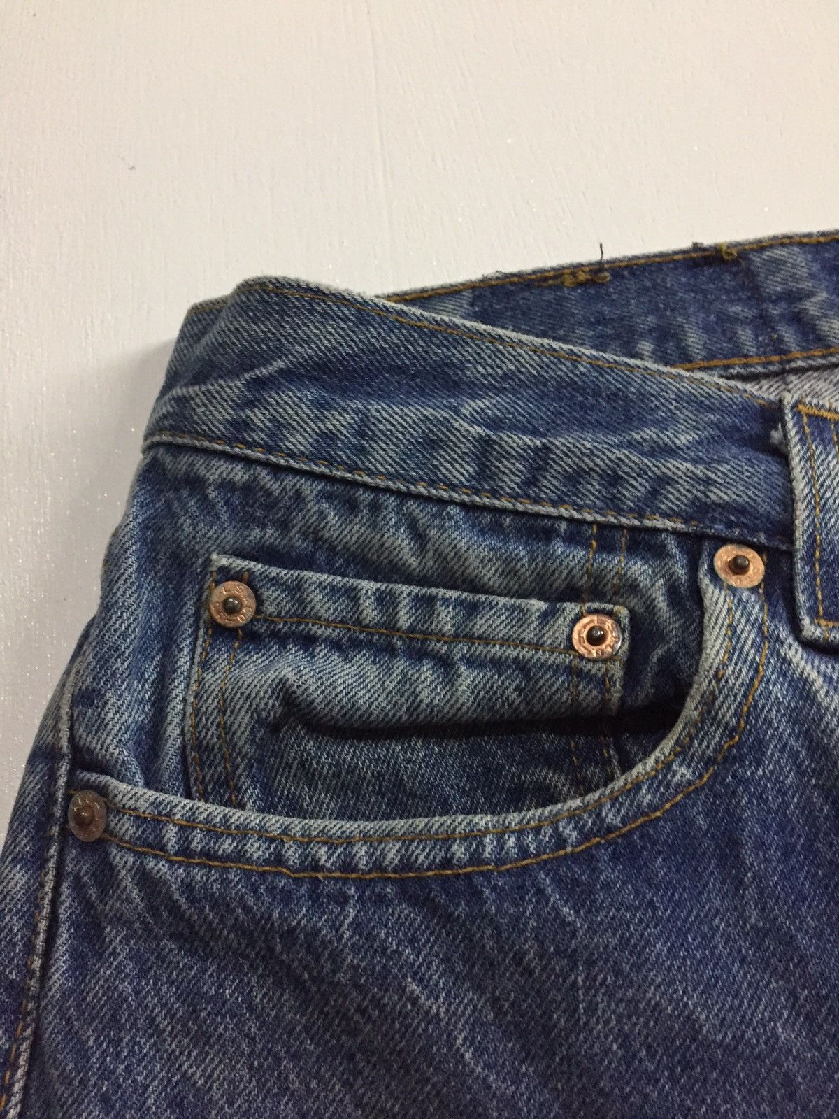 Levi's Vintage Levis 501 button fly 524 made in USA Size US 30 / EU 46 - 8 Thumbnail