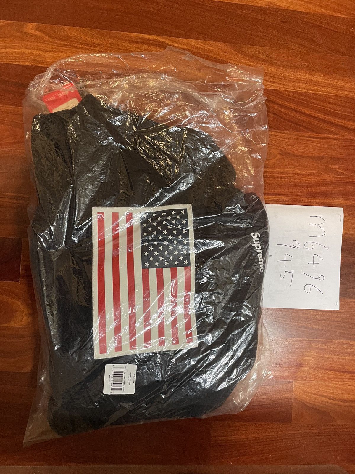 Supreme tnf flag hot sale