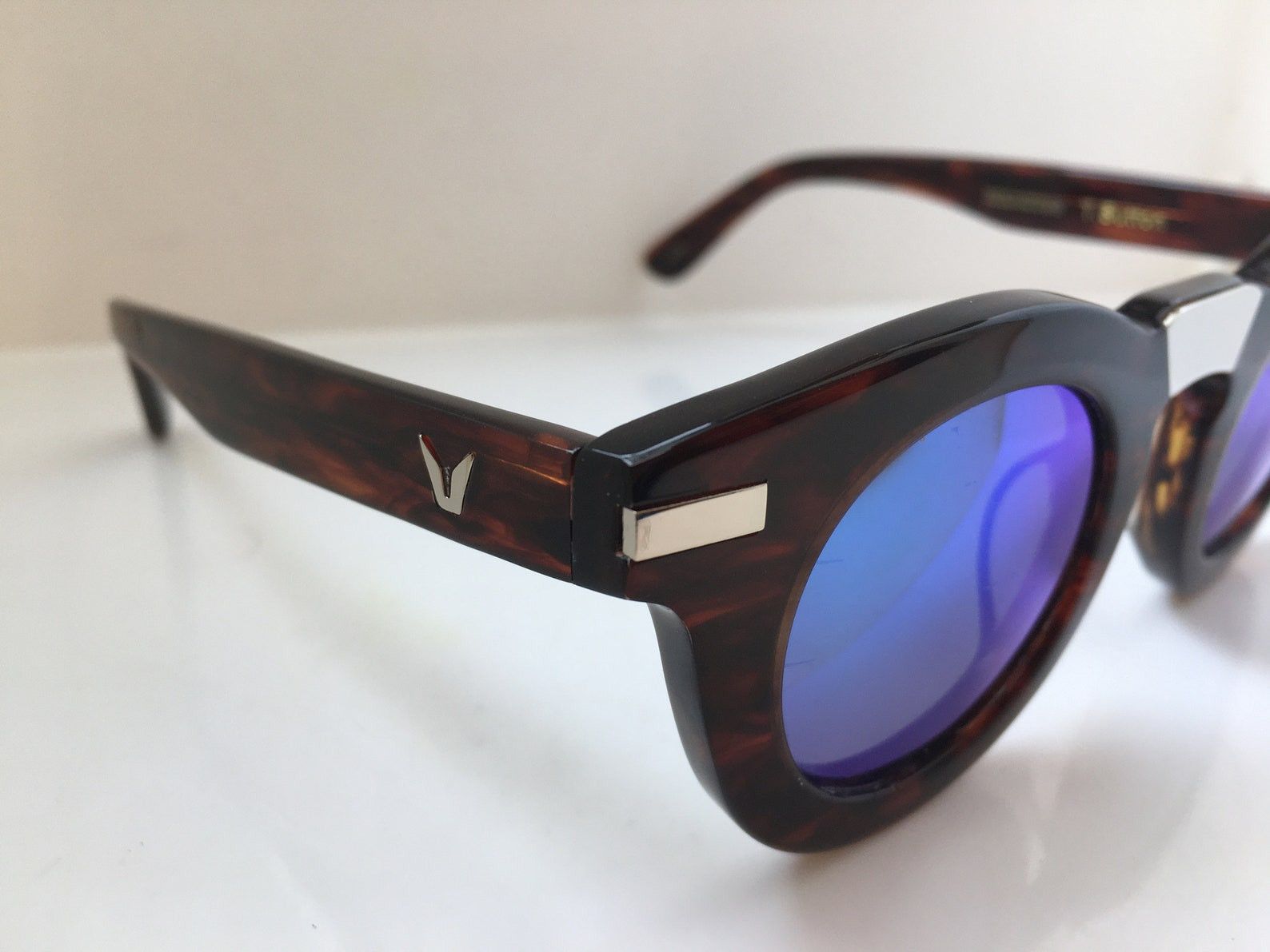 Gentle Monster MOD GATSBY ARISTOCRAT KEYHOLE BRIDGE GM sunglasses Size 42 - 4 Thumbnail