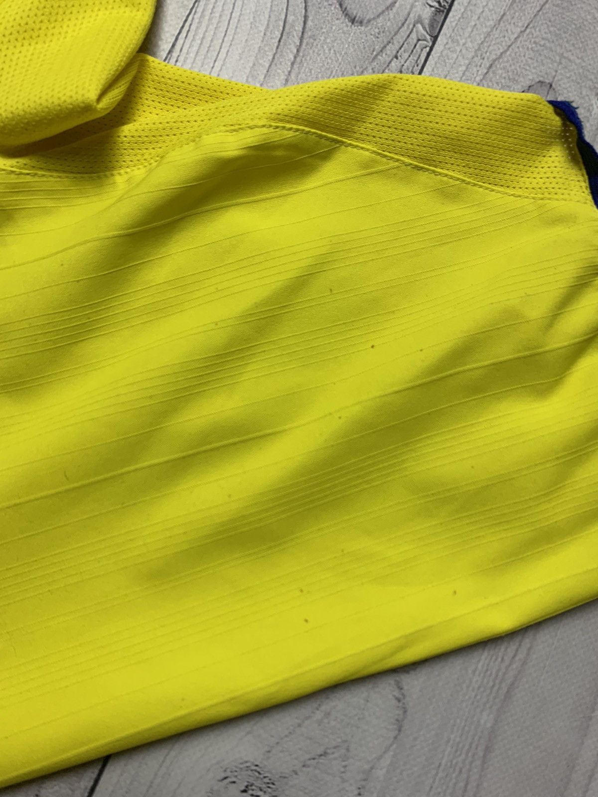 Nike × Vintage Vintage jersey Arsenal Nike yellow size M Size US M / EU 48-50 / 2 - 6 Thumbnail