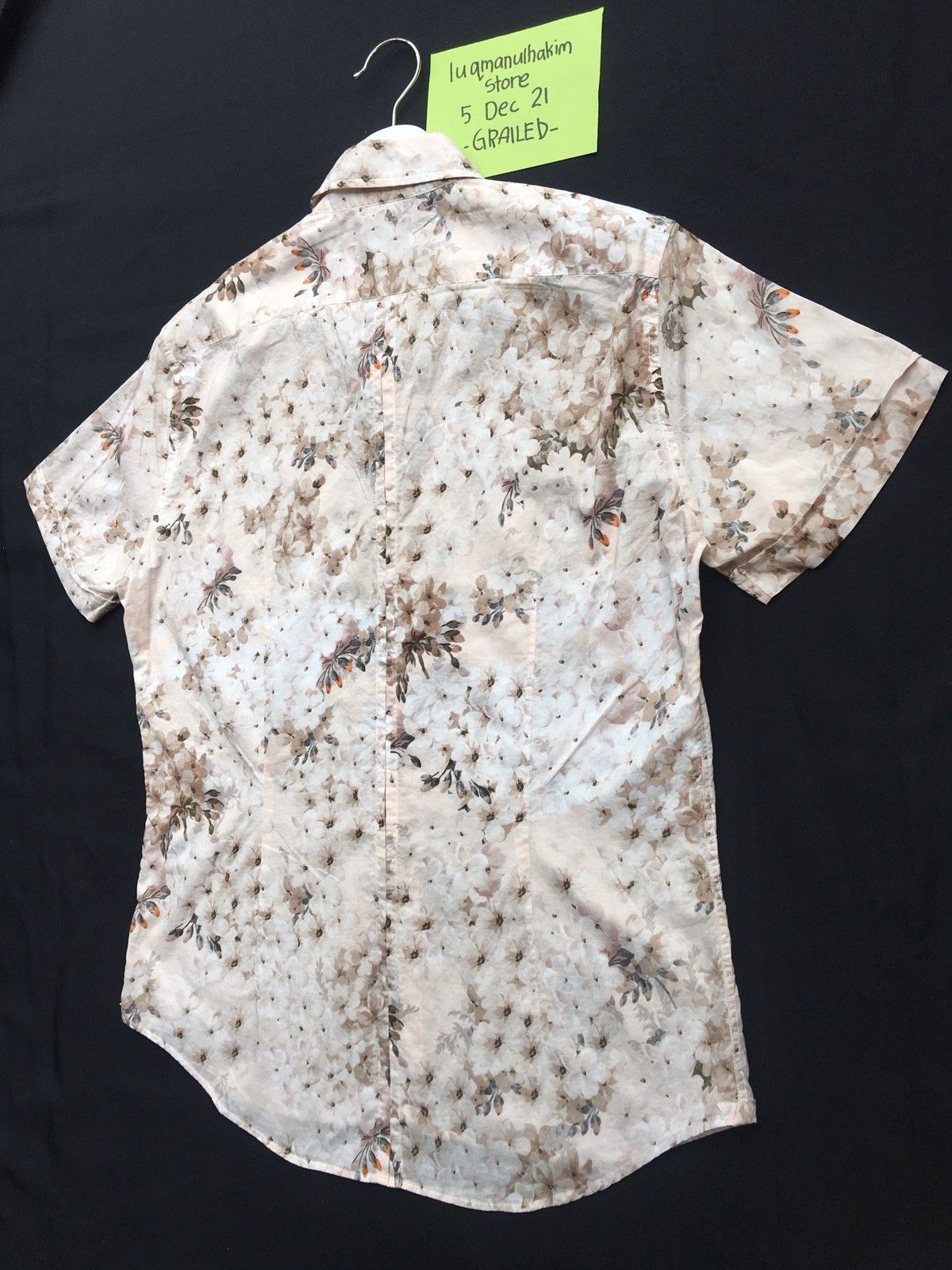 Paul Smith Vintage Paul Smith Florals Motif Buttons Shirt Size US S / EU 44-46 / 1 - 10 Thumbnail