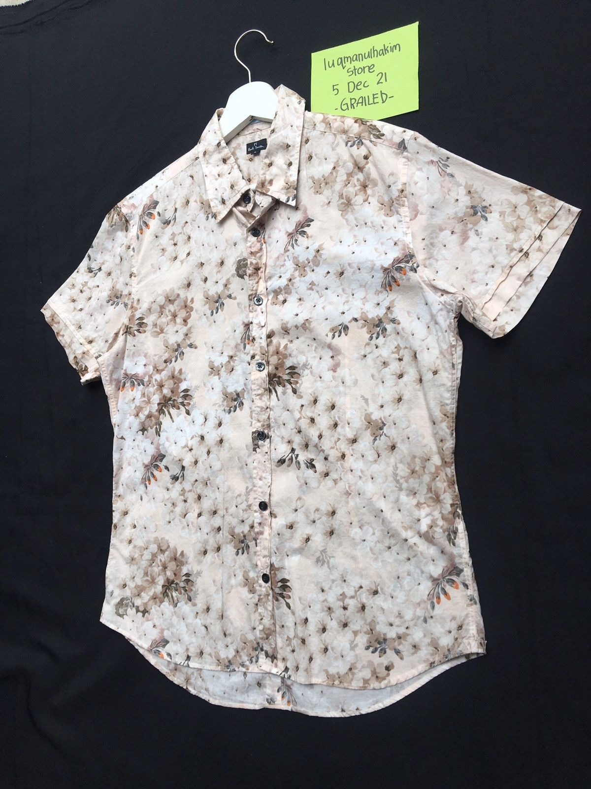 Paul Smith Vintage Paul Smith Florals Motif Buttons Shirt Size US S / EU 44-46 / 1 - 3 Thumbnail