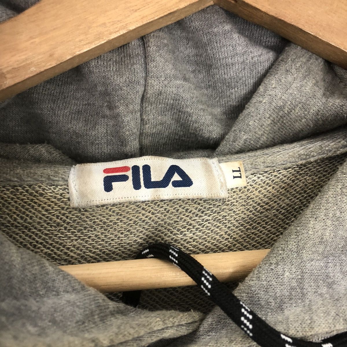 Fila Vintage Fila Crewneck Hoodies Fila Sweater Size M Size US M / EU 48-50 / 2 - 9 Thumbnail