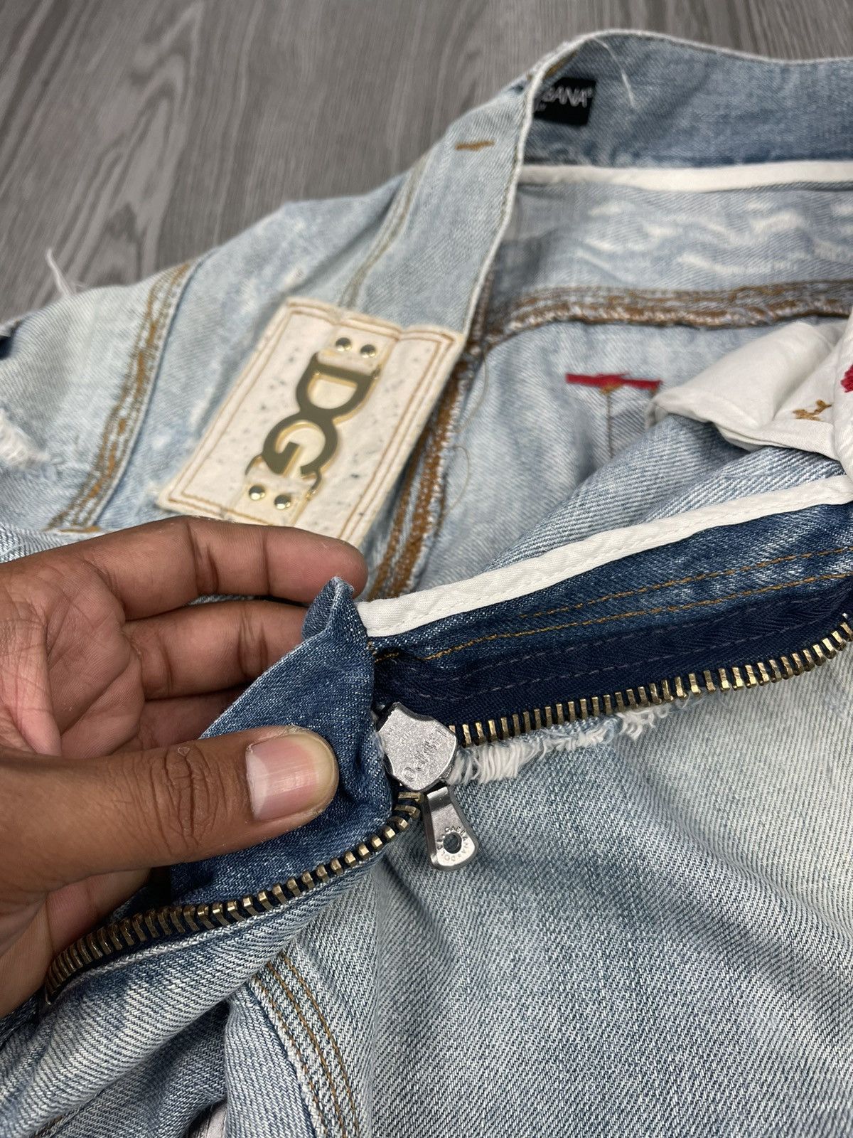 Dolce & Gabbana Dolce & Gabbana rugged destroy loose fit denim Size US 32 / EU 48 - 8 Thumbnail