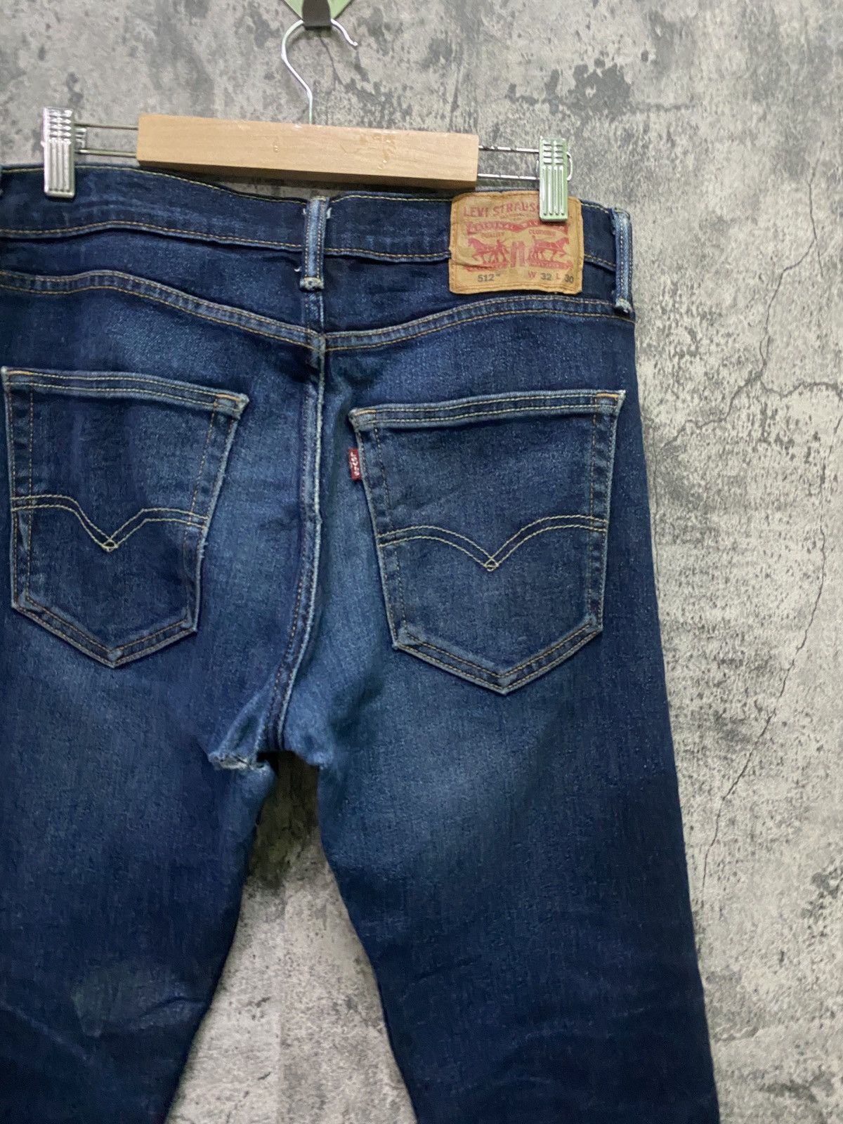 Levi's × Vintage Vintage Levi's 512 Dark Blue Distressed jeans - L66 Size US 32 / EU 48 - 14 Thumbnail