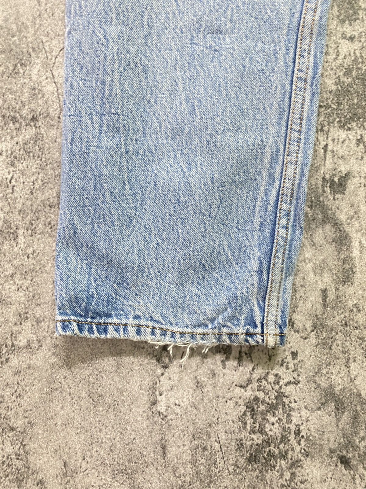Levi's × Vintage Vintage 90s Levi's 501 Stone Wash Denim -L70 Size US 32 / EU 48 - 17 Thumbnail