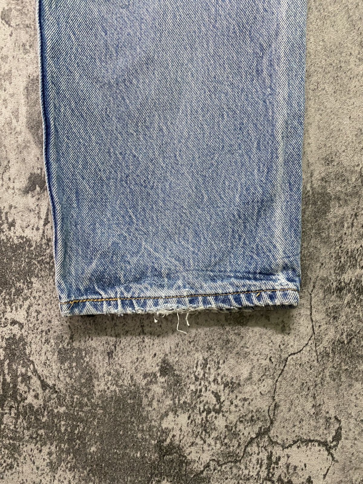 Levi's × Vintage Vintage 90s Levi's 501 Stone Wash Denim -L70 Size US 32 / EU 48 - 18 Thumbnail
