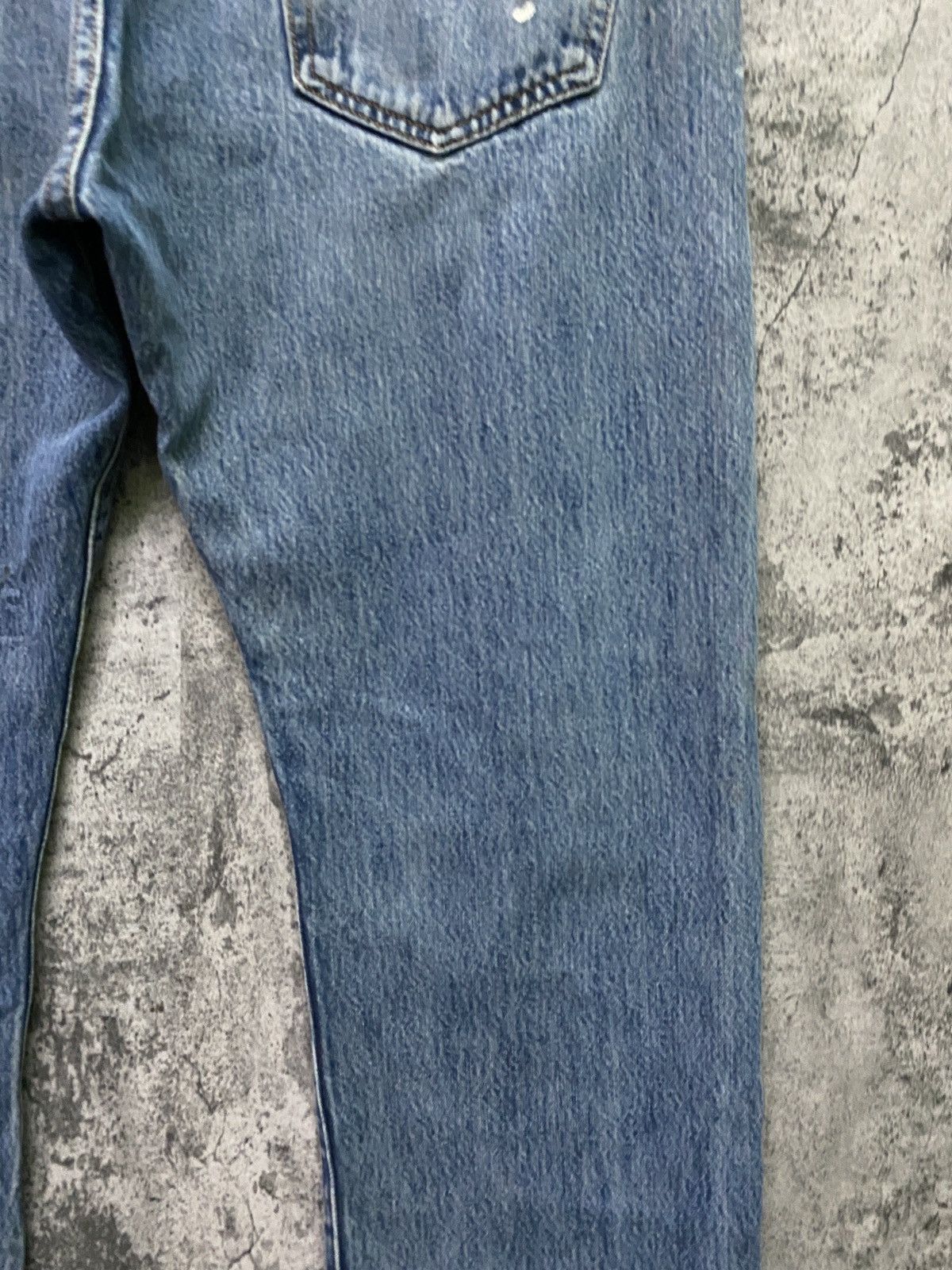 Levi's × Vintage Vintage Levi's 501 Dirty Blue Distressed Jean - L74 Size US 36 / EU 52 - 15 Thumbnail