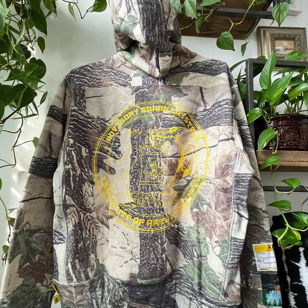 Advisory Board Crystals × Moncler Abc. x Moncler "Sacred Mountain" Hoodie Size US XL / EU 56 / 4 - 2 Thumbnail