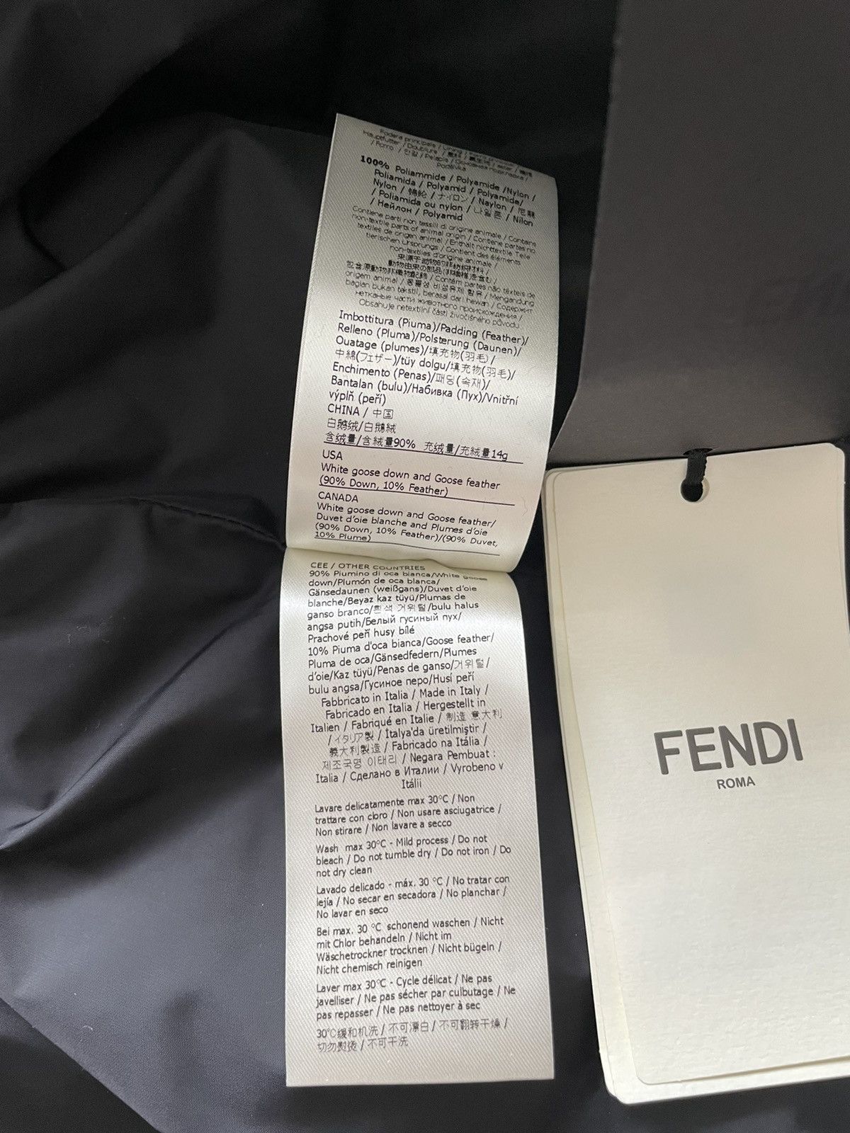 Fendi Fendi $2k Value Brand NEW Limited Edition FF Logo Vest Size US M / EU 48-50 / 2 - 9 Thumbnail