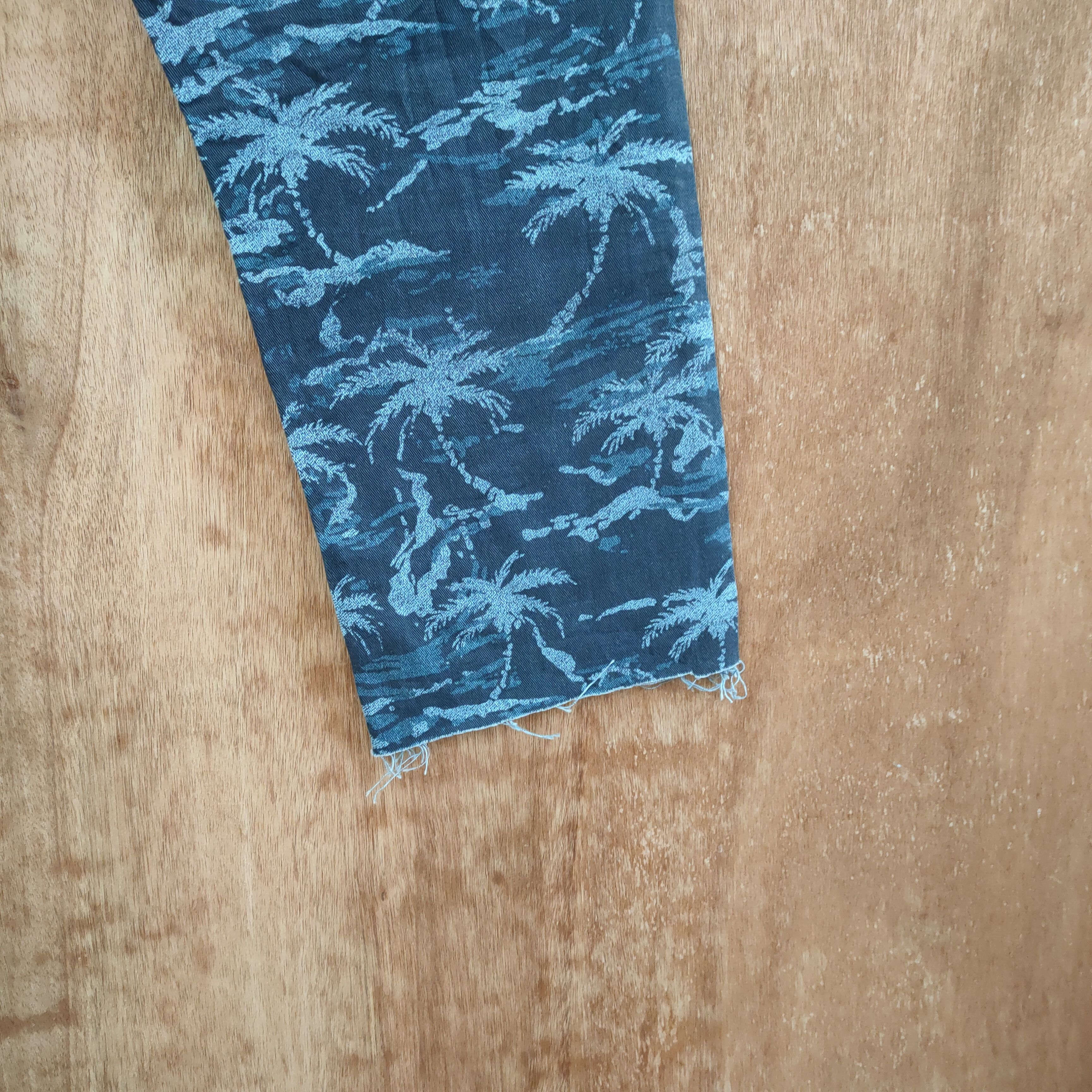 Quiksilver VINTAGE QUICKSILVER PANTS / PRINT ALL/ART Size US 31 - 10 Thumbnail
