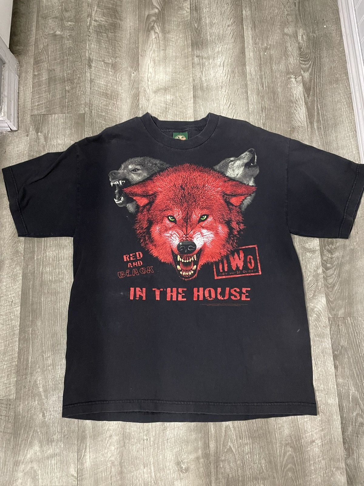 Vintage Vintage 90s NWO Wolfpac Red & Black In The House Wolf Shirt ...