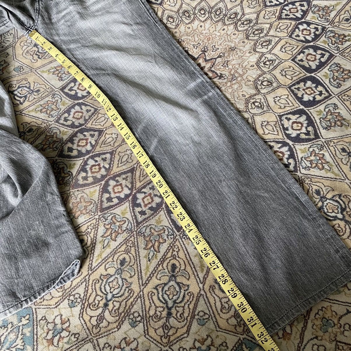 ABAHOUSE Japanese Brand ABAHOUSE Distressed Jeans Black lightwash Size US 32 / EU 48 - 15 Thumbnail