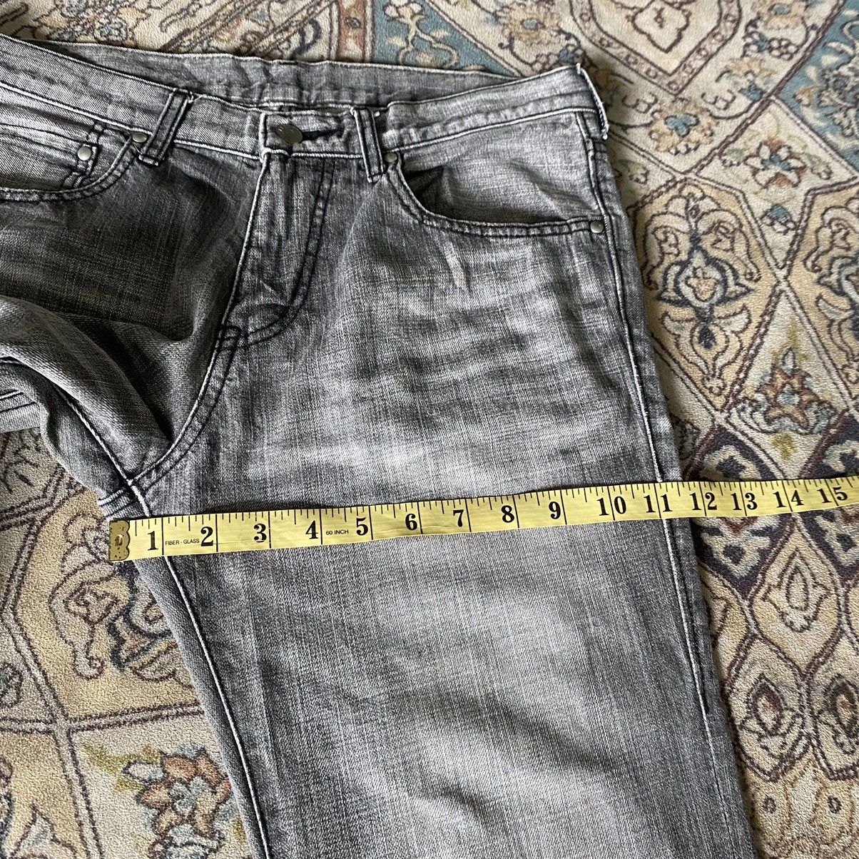 ABAHOUSE Japanese Brand ABAHOUSE Distressed Jeans Black lightwash Size US 32 / EU 48 - 16 Thumbnail