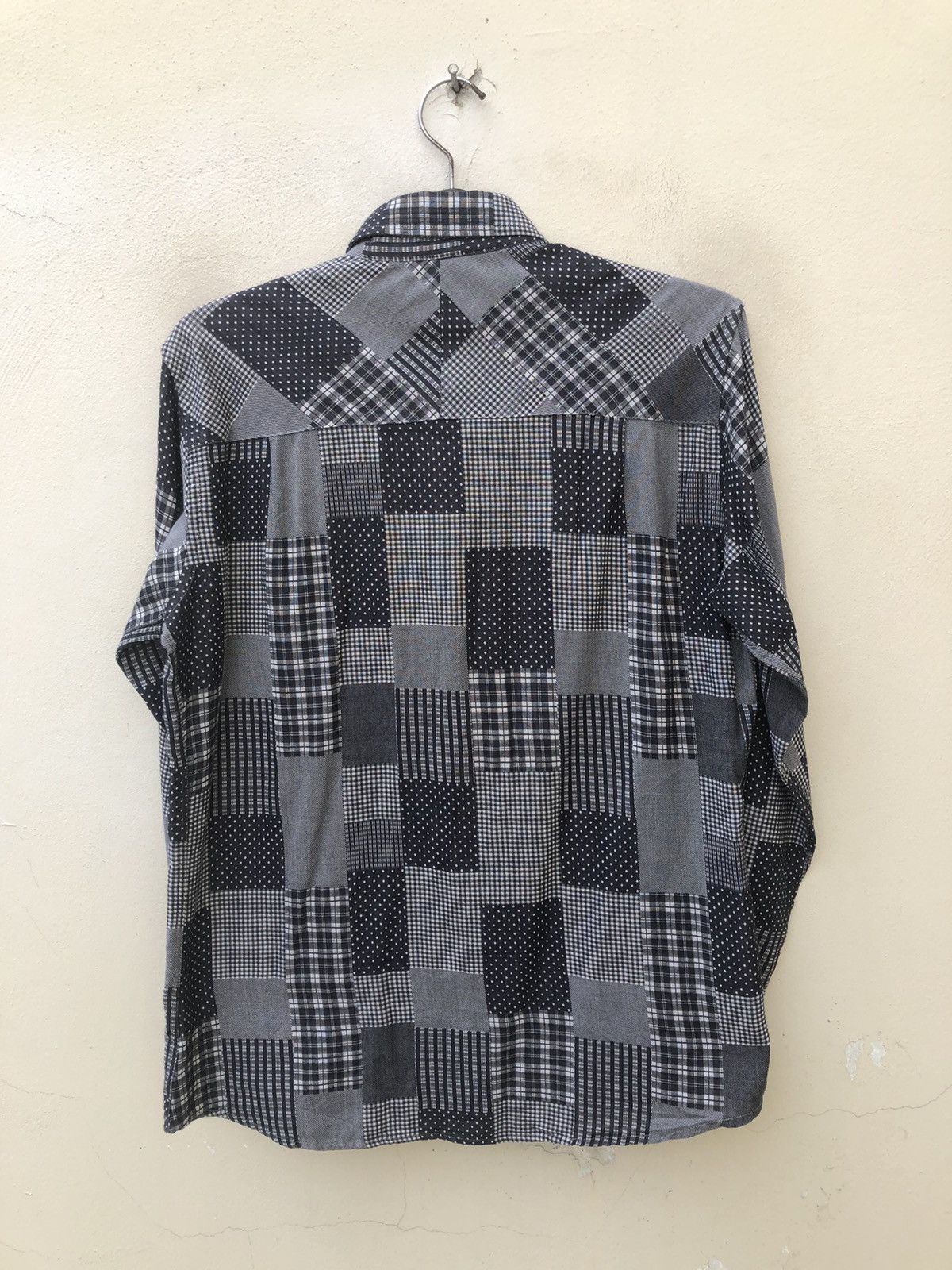 LIFUL MINIMAL GARMENTS Liful Minimal Garments Printed Patchwork Button Shirt Size US M / EU 48-50 / 2 - 11 Thumbnail