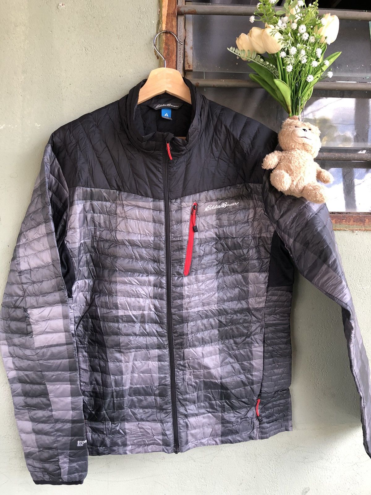 💥Eddie Bauer Zipper Up Puff Jacket