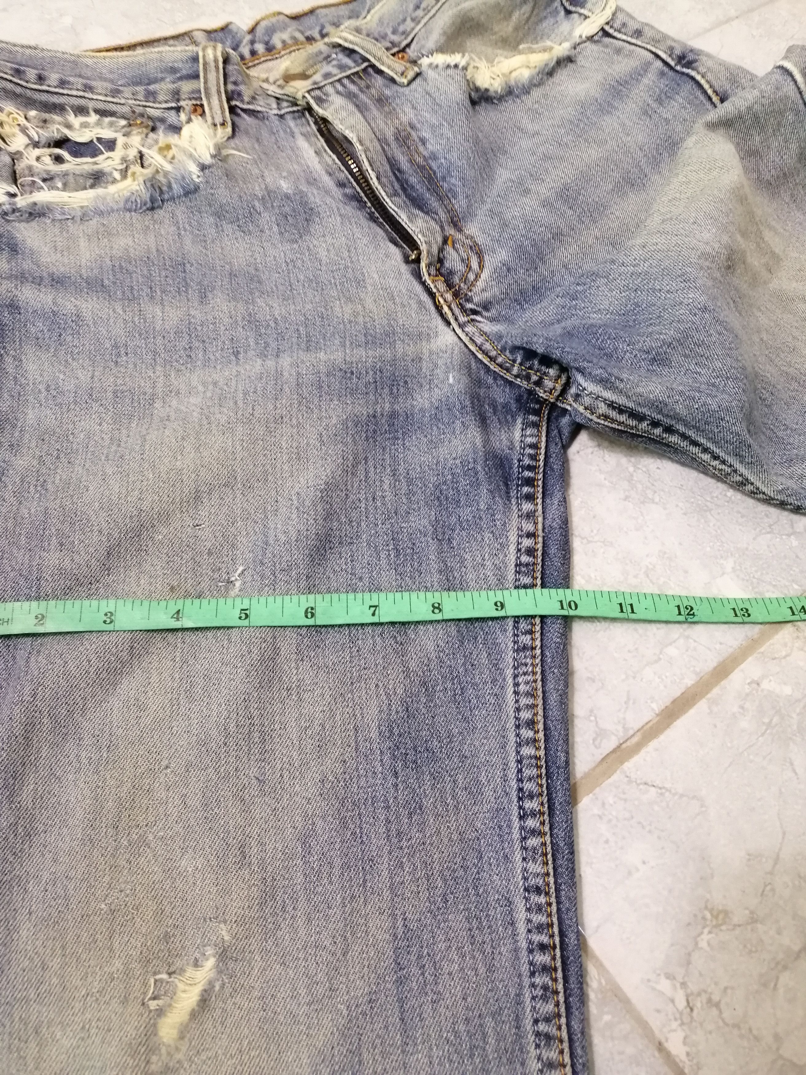 Levi's Vintage Levi’s Distressed Destroy Ripped Jeans Size US 28 / EU 44 - 7 Thumbnail