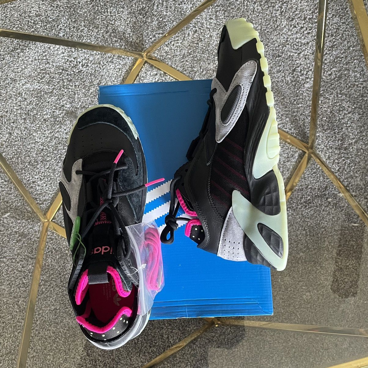 Adidas GiTD Adidas Streetball black pink glow in the dark air yeezy Size US 9.5 / EU 42-43 - 23 Thumbnail