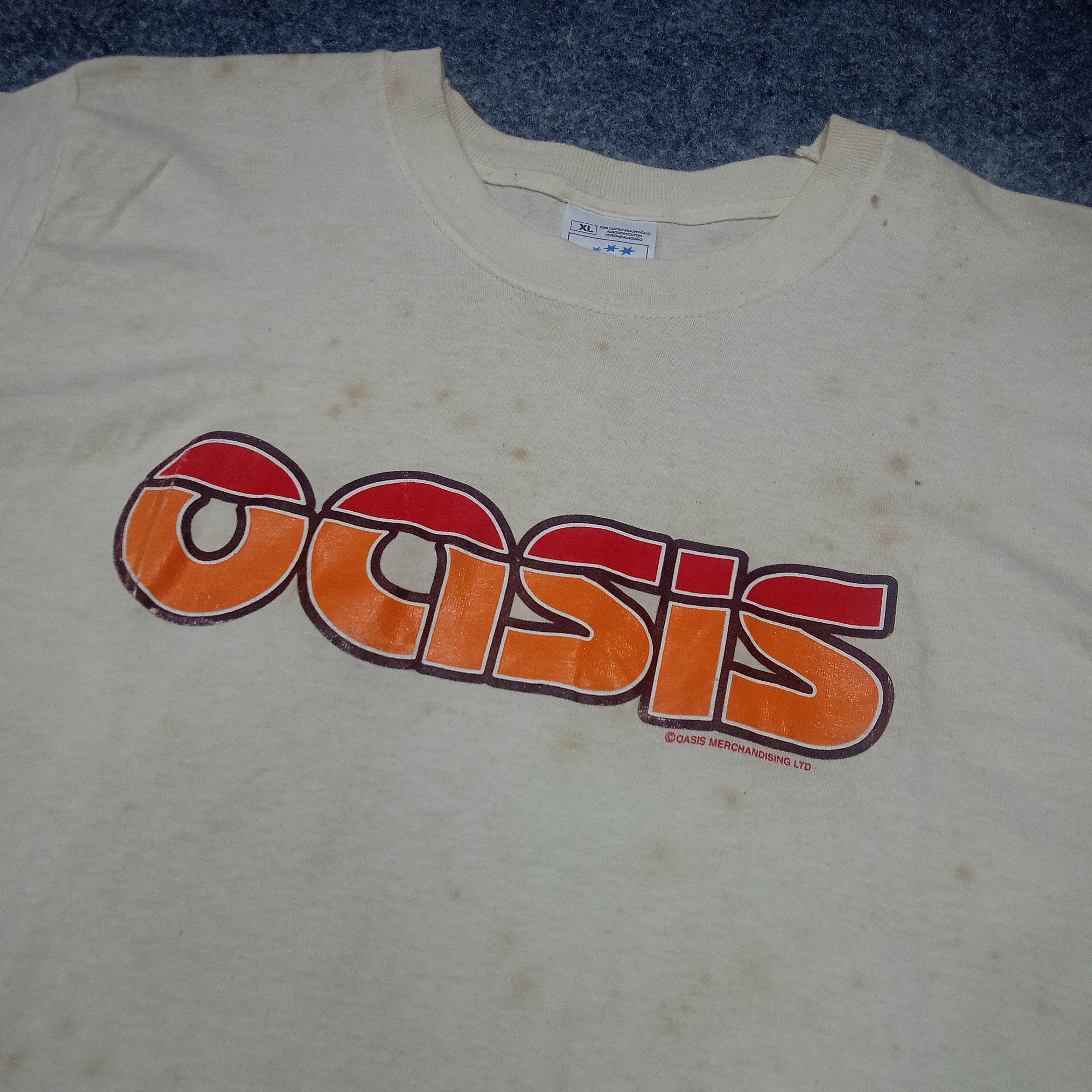 Vintage Oasis Standing popular on the Shoulders of Giants 2001 tour shirt