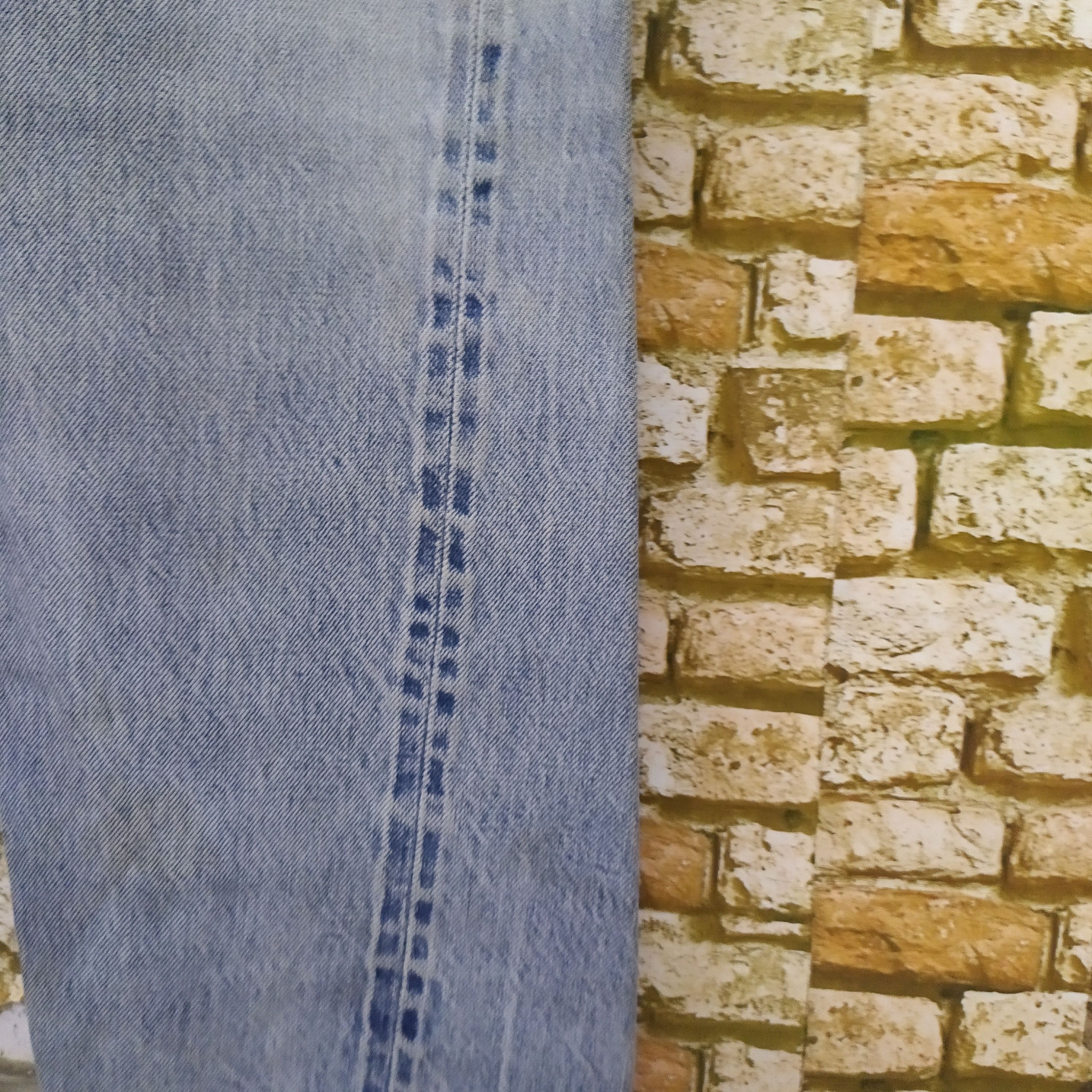 Levi's × Vintage 80s LEVIS 501 SELVEDGE DENIM DISTRESSED #6 COBAIN (D435) Size US 29 - 6 Thumbnail