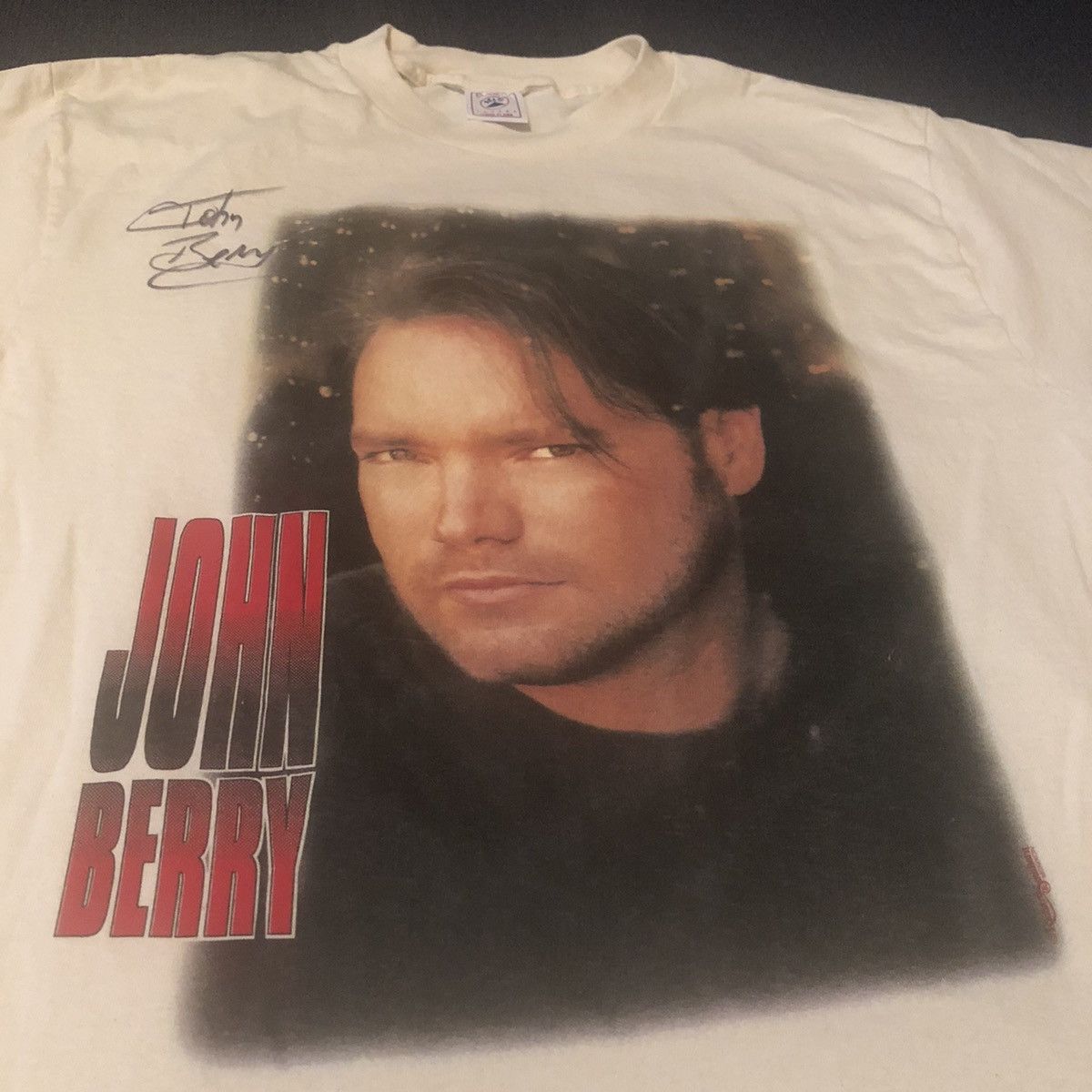 Band Tees Vintage John Berry Standing on the Edge Country Signed Tee Size US L / EU 52-54 / 3 - 1 Thumbnail