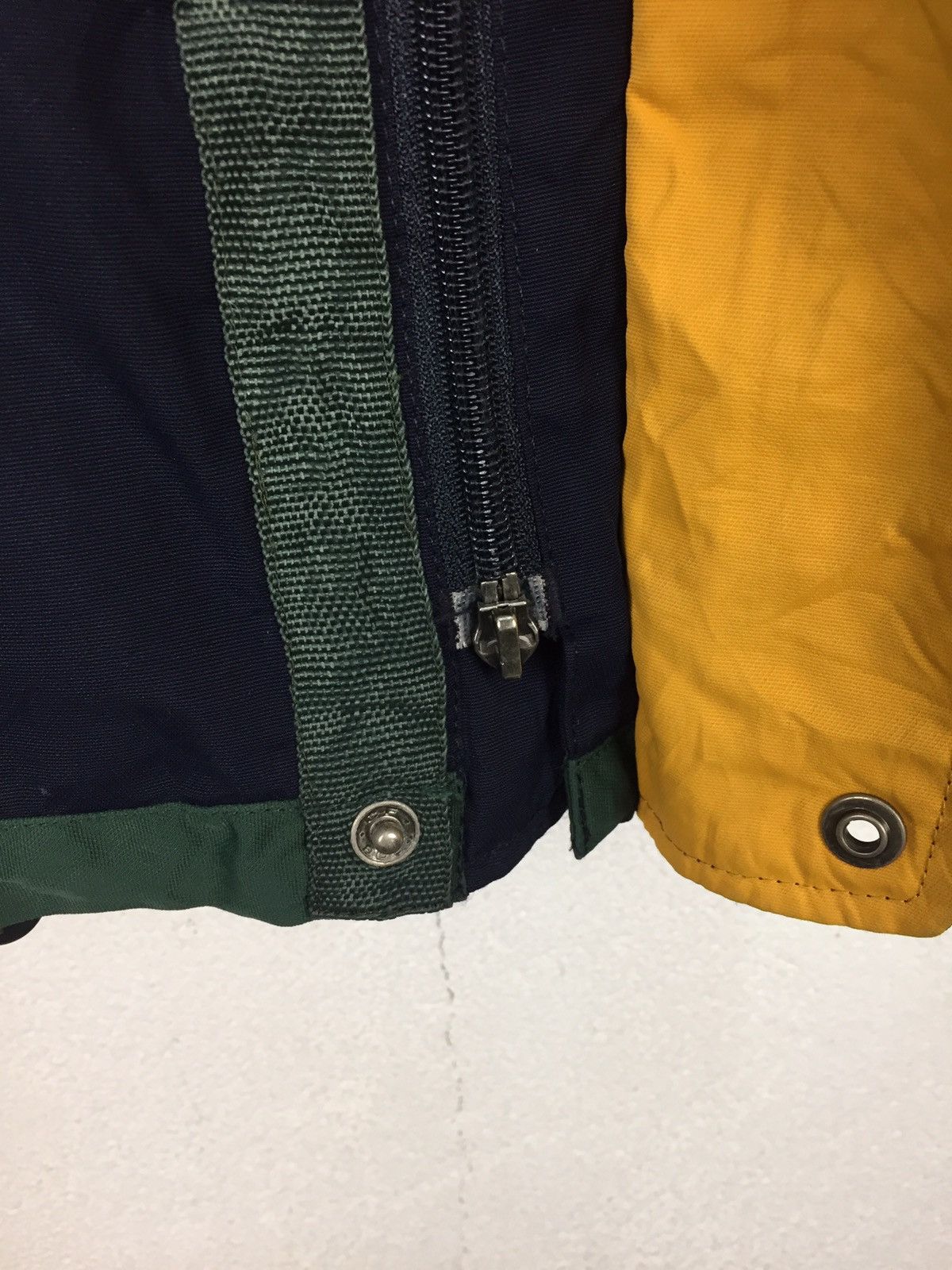 Tommy Hilfiger Vintage 90s Tommy Hilfiger Full Zip Jacket Coat Flag Size US XL / EU 56 / 4 - 11 Thumbnail