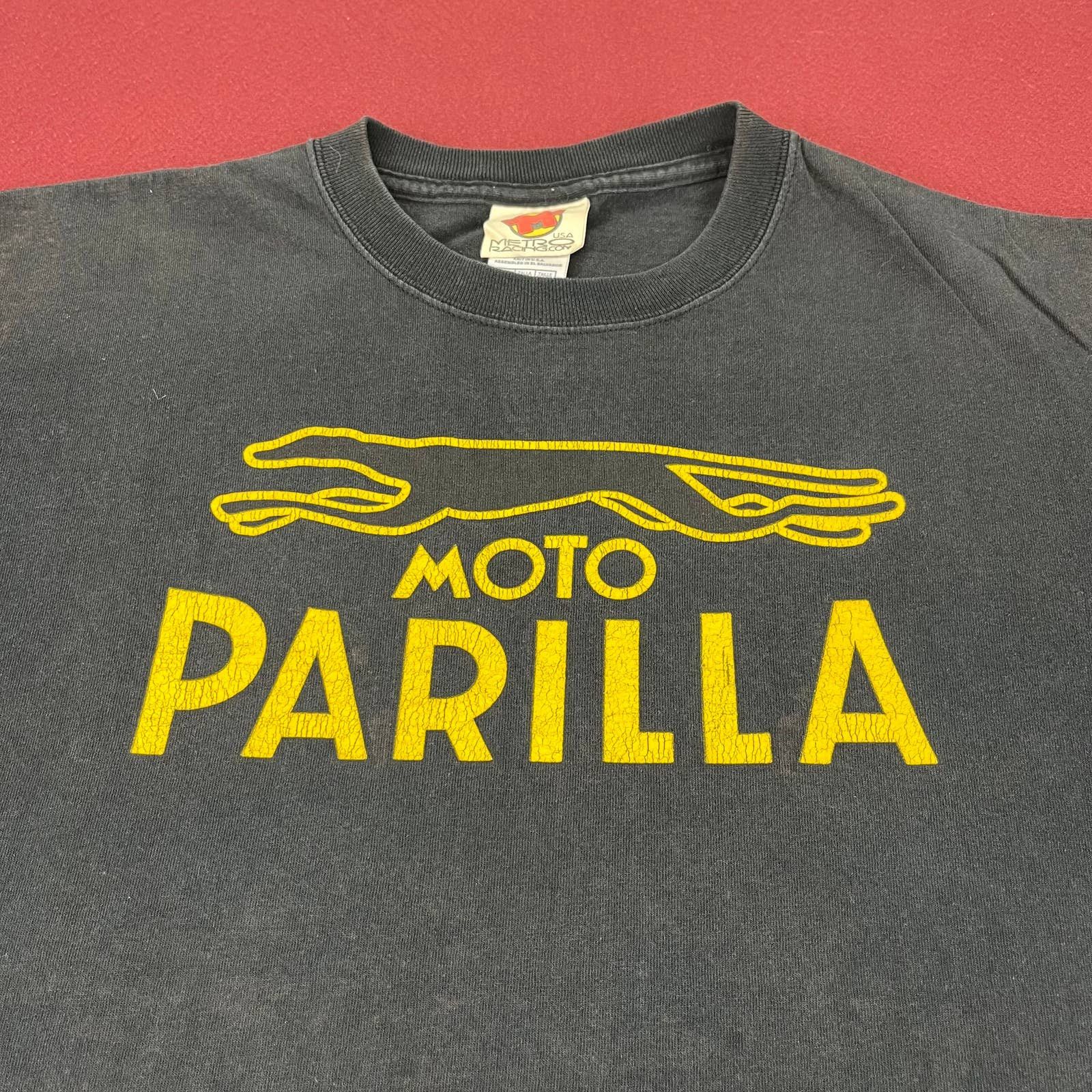 Vintage Vintage 2000s Metro Racing Moto Parilla T-Shirt Adult Small ...