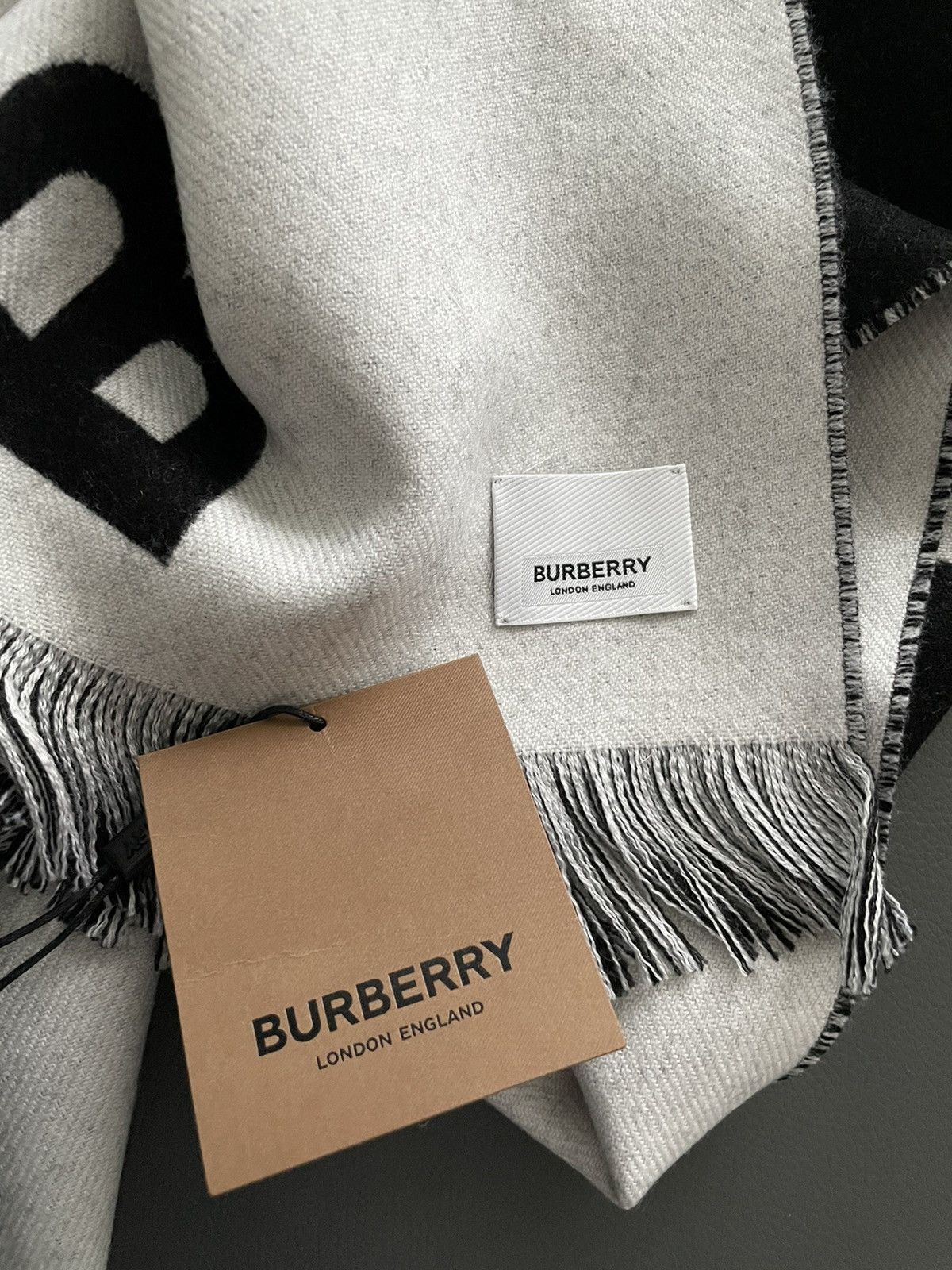 Burberry × Burberry Prorsum Brand NEW Classic Super Runway Burberry Wool Scarf Size ONE SIZE - 7 Thumbnail