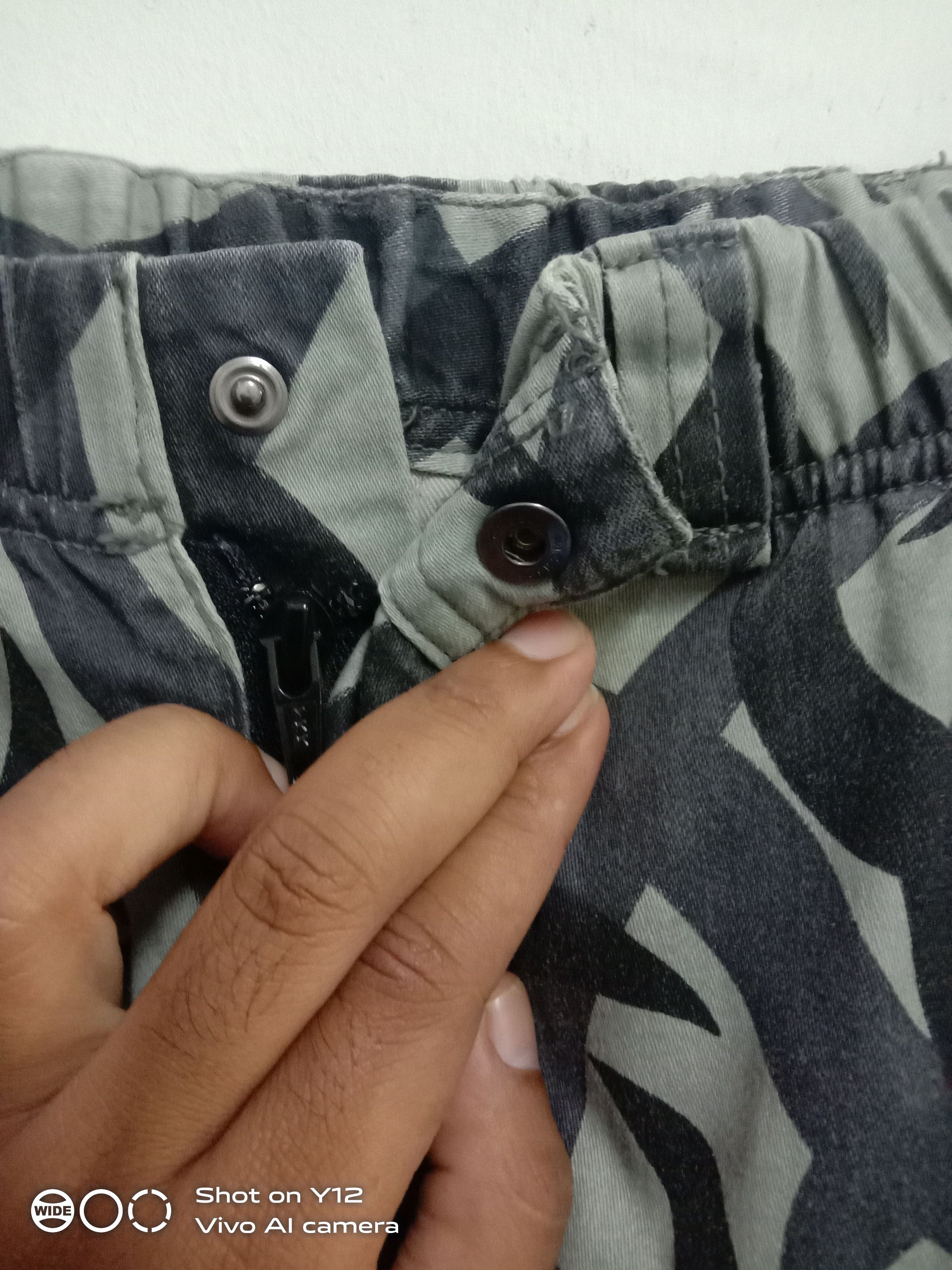 Japanese Brand Japanese brand x streetwear slapshot cargo pants Size US 30 / EU 46 - 6 Thumbnail