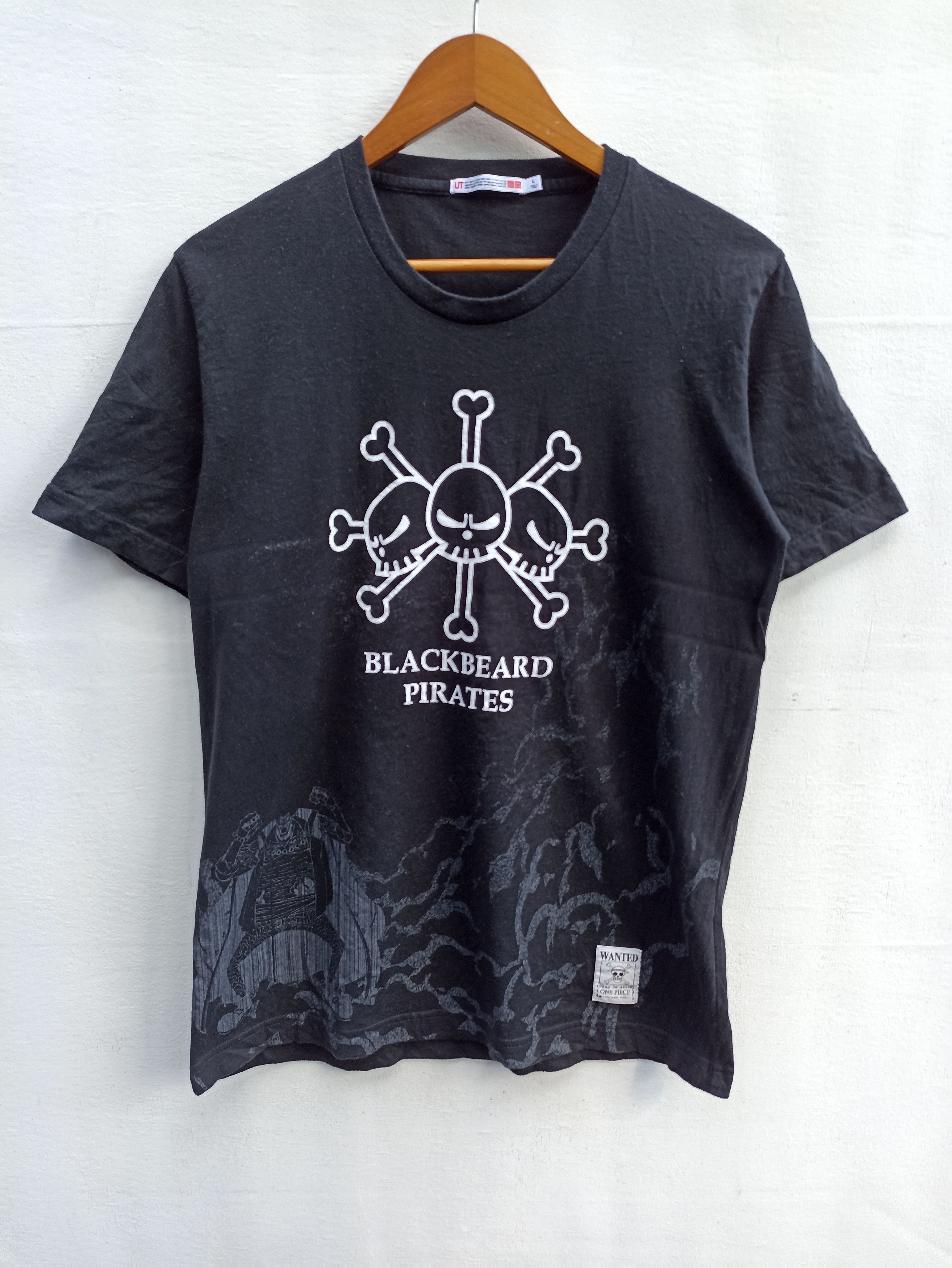 Anime One Piece t shirt Blackbeard Pirates Size US M / EU 48-50 / 2 - 1 Thumbnail