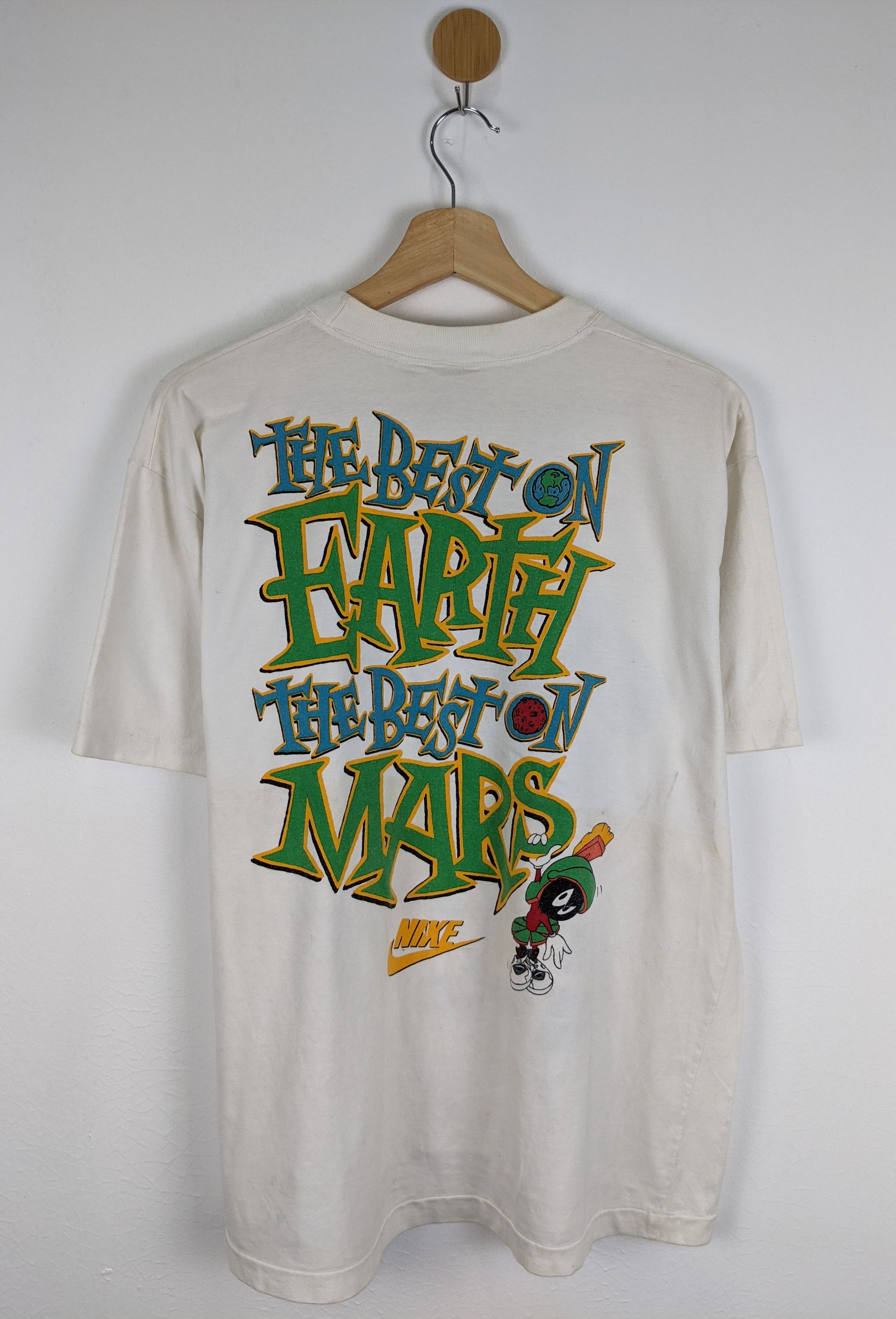 Nike Vintage Nike Space Jam Michael Jordan looney tunes shirt Size US L / EU 52-54 / 3 - 2 Thumbnail