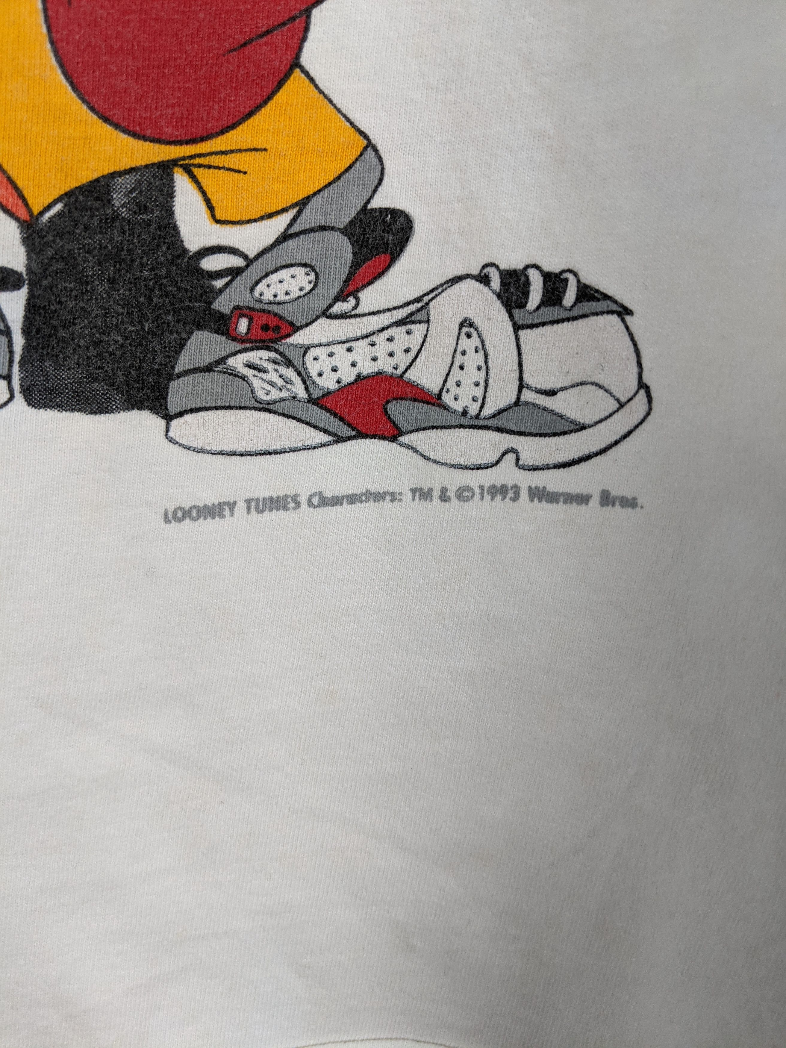 Nike Vintage Nike Space Jam Michael Jordan looney tunes shirt Size US L / EU 52-54 / 3 - 5 Thumbnail