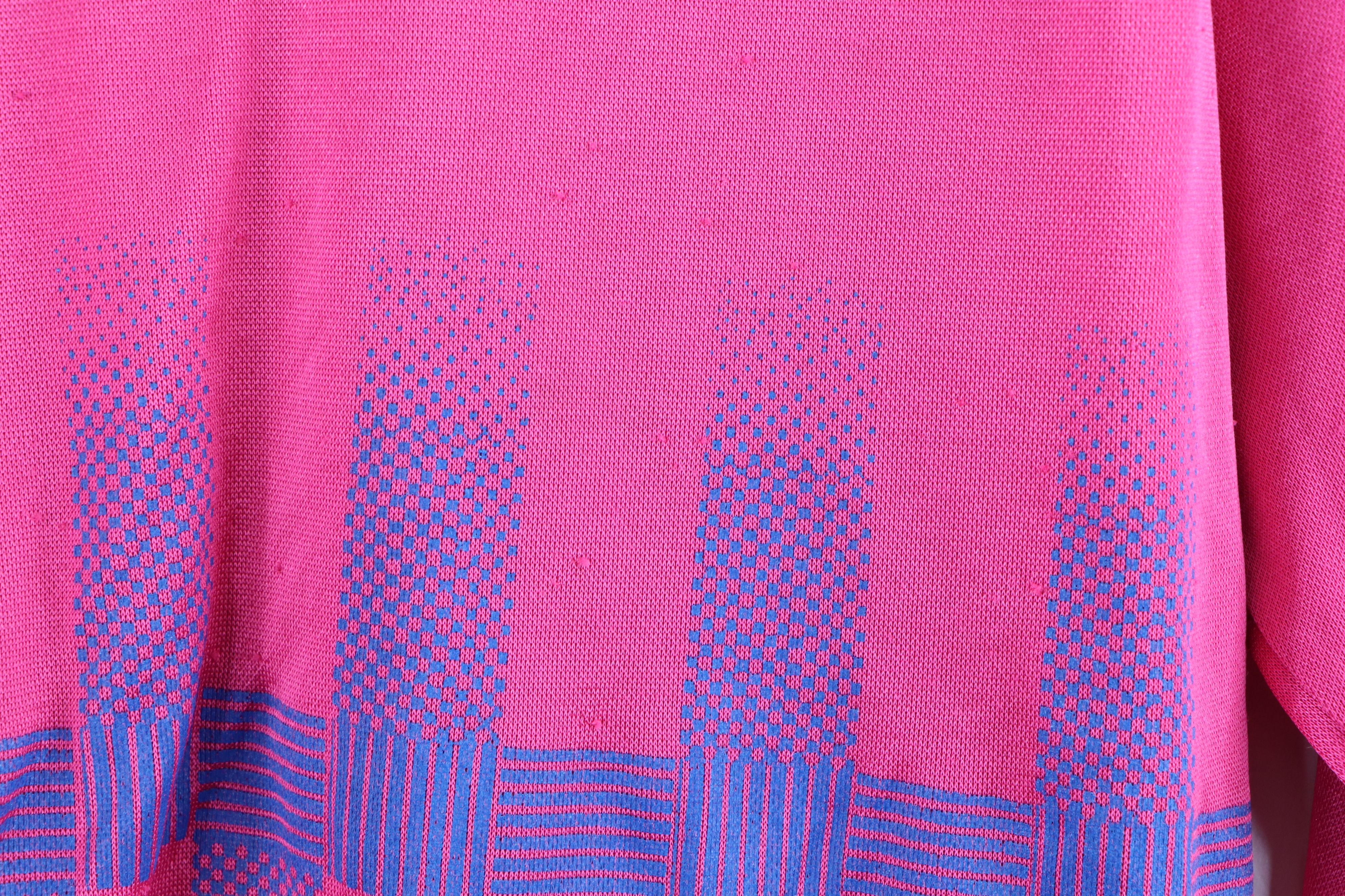Vintage Vintage 90s Umbro Distressed Padded Goalie Jersey Pink USA Size US S / EU 44-46 / 1 - 4 Thumbnail