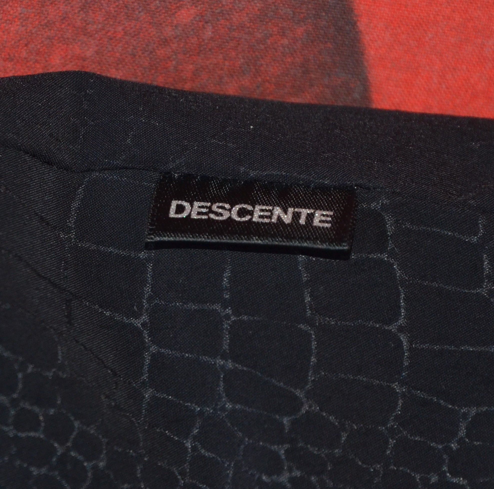 Descente Descente Crock Black Crocodile Women SkiJacket Sport Winter Size S / US 4 / IT 40 - 5 Thumbnail