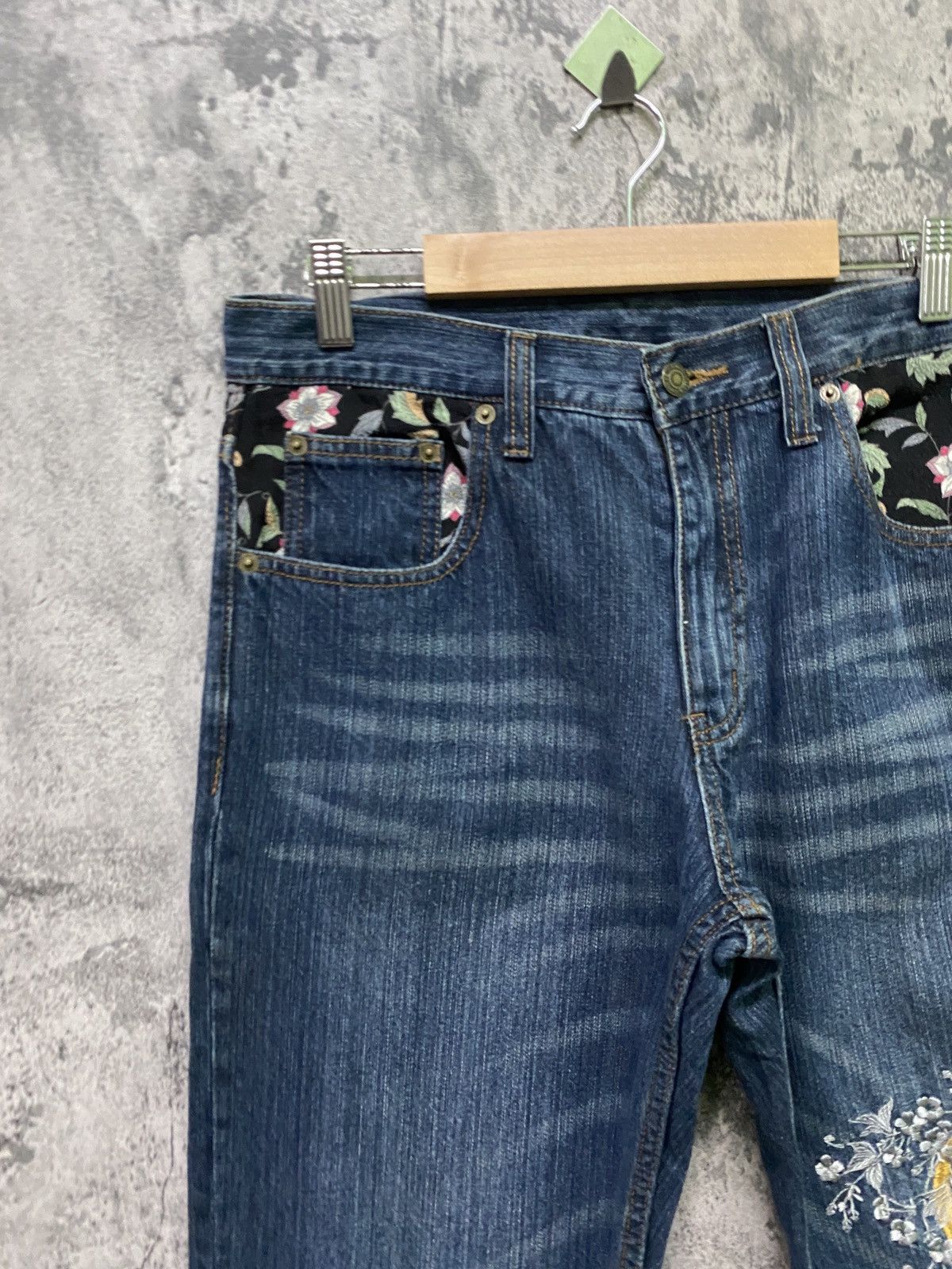 Designer × Japanese Brand Japanese Floral motif Embroidered Denim Size US 31 - 4 Thumbnail