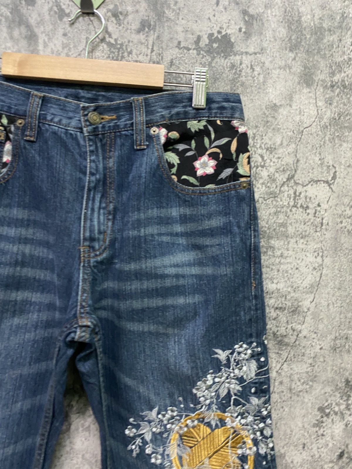 Designer × Japanese Brand Japanese Floral motif Embroidered Denim Size US 31 - 5 Thumbnail