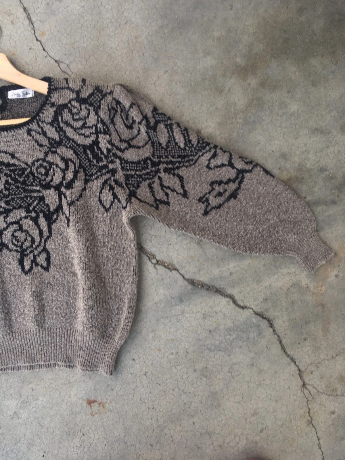 Designer × Seditionaries 📌Japan LADIES FASHION Art Flower Sweater/Knitting Pattern Size US M / EU 48-50 / 2 - 4 Thumbnail