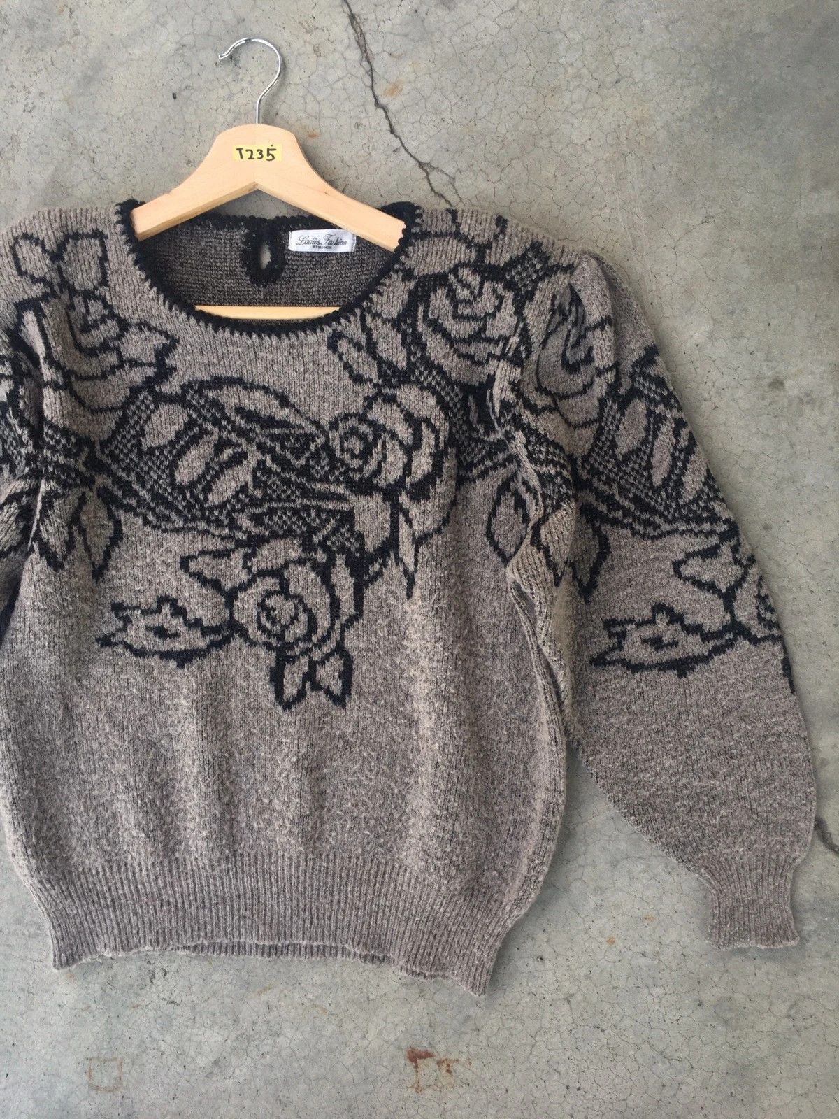 Designer × Seditionaries 📌Japan LADIES FASHION Art Flower Sweater/Knitting Pattern Size US M / EU 48-50 / 2 - 3 Thumbnail