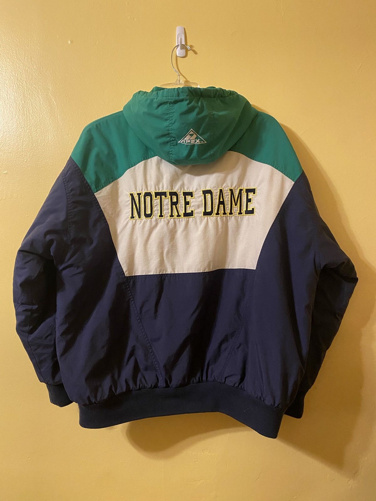 Vintage 90s 2024 Notre Dame Apex One puffer Jacket