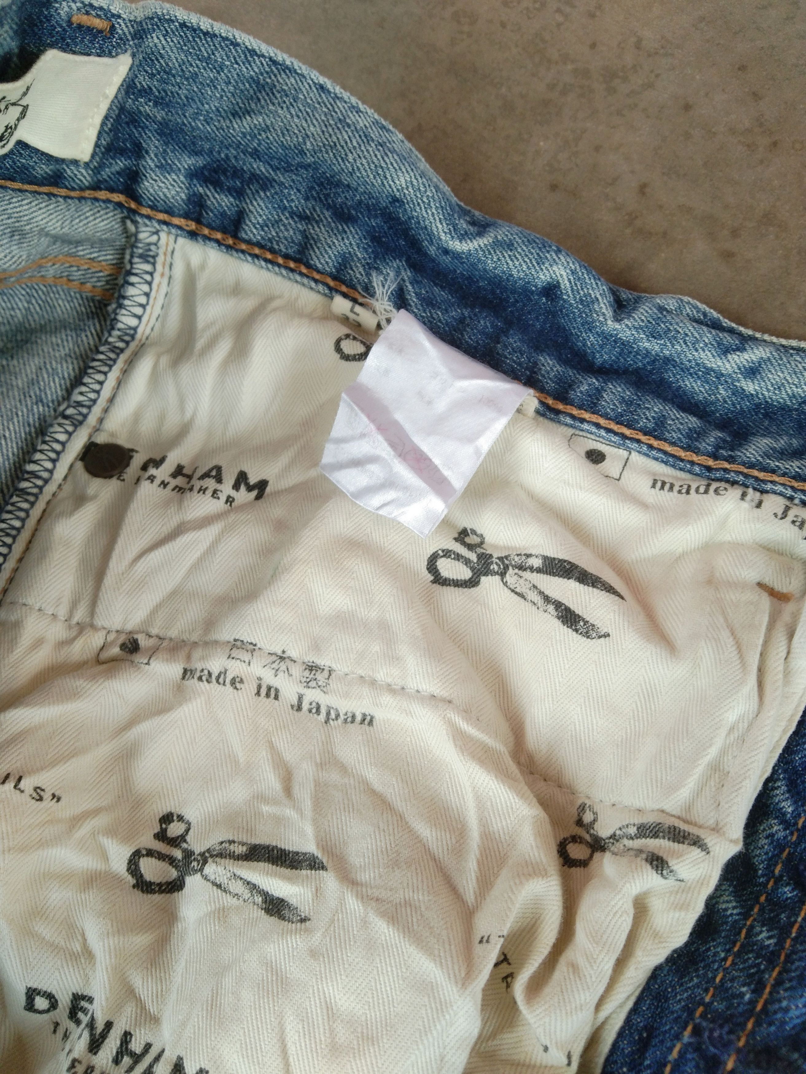 DENHAM × Japanese Brand × Vintage Vintage Denham Redline Selvedge Distressed Jeans 30x31 Size US 30 / EU 46 - 13 Thumbnail
