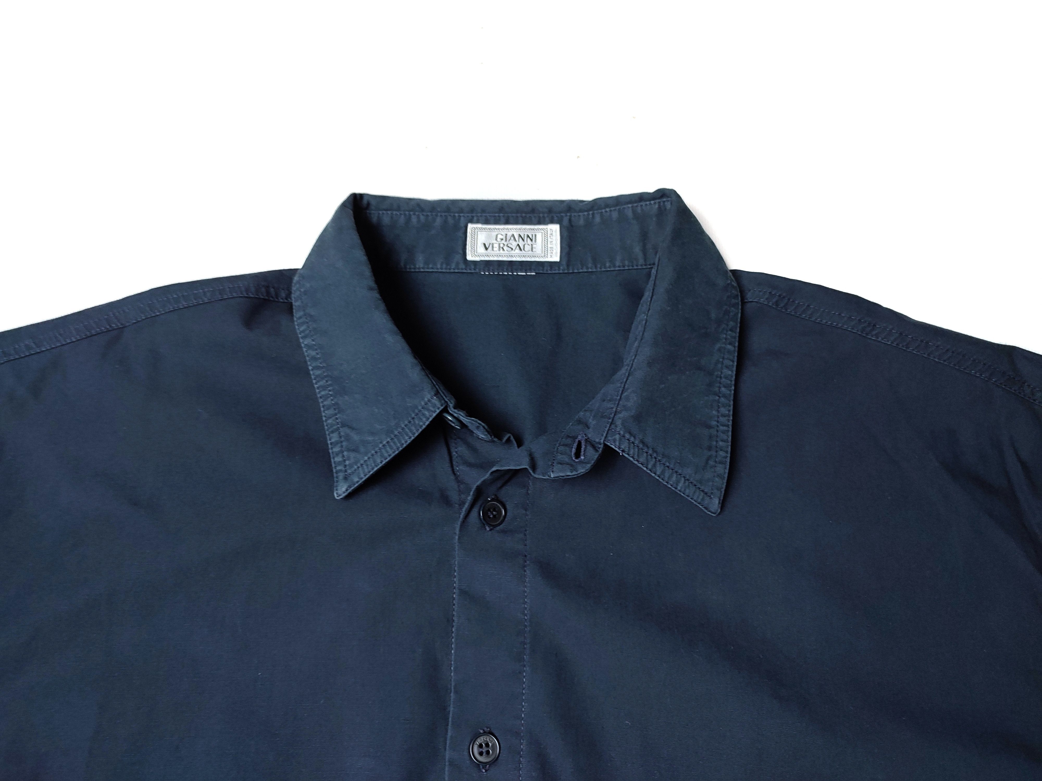 Versace Vintage Gianni Versace Navy Blue shirt Size US L / EU 52-54 / 3 - 2 Thumbnail