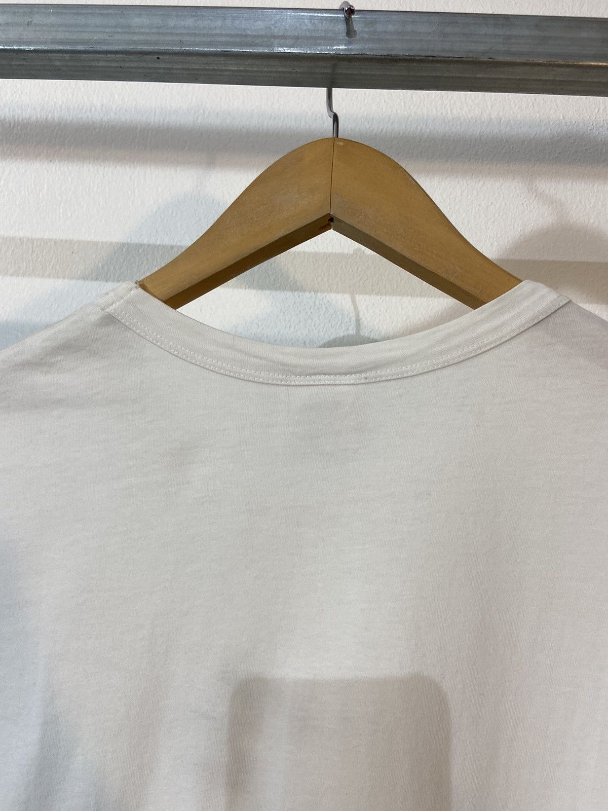 Comme des Garcons × Dover Street Market Dover Street Market • CDG Comme des Garcons T-shirt Size US S / EU 44-46 / 1 - 6 Thumbnail