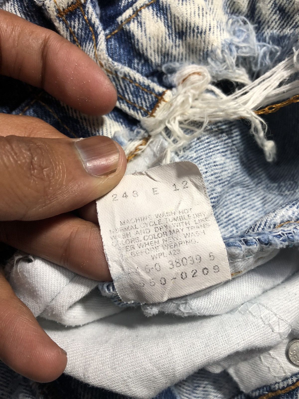 Levi's × Vintage VINTAGE LEVIS ACID WASH DISTRESSED DENIM Size US 30 / EU 46 - 9 Thumbnail