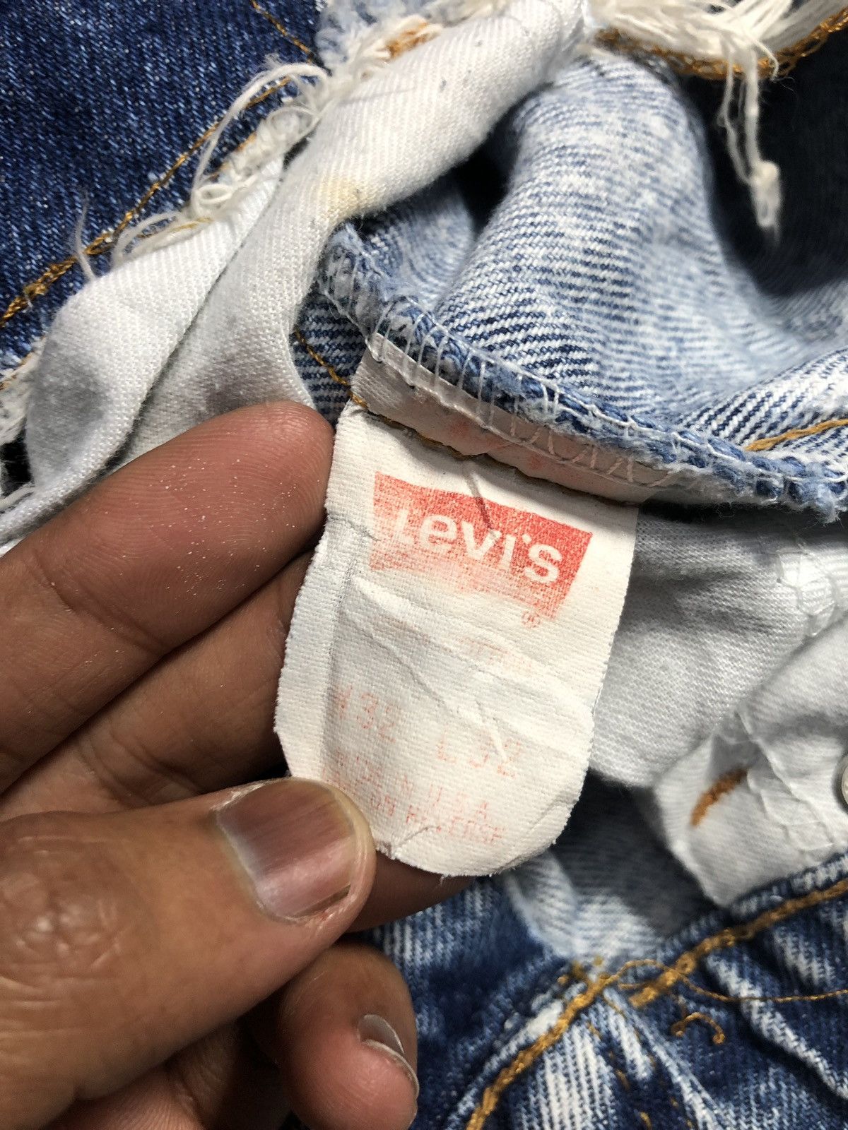 Levi's × Vintage VINTAGE LEVIS ACID WASH DISTRESSED DENIM Size US 30 / EU 46 - 8 Thumbnail