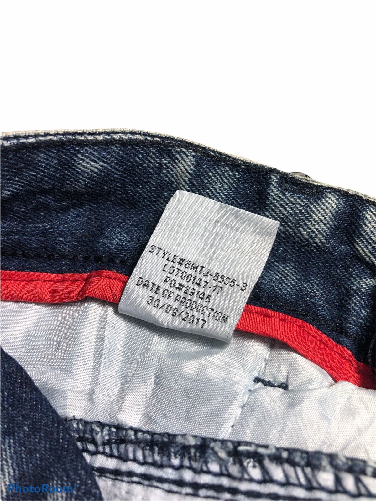 Bleach Goods Distressed Zipper Splattered Painted Jeans Size US 29 - 7 Thumbnail