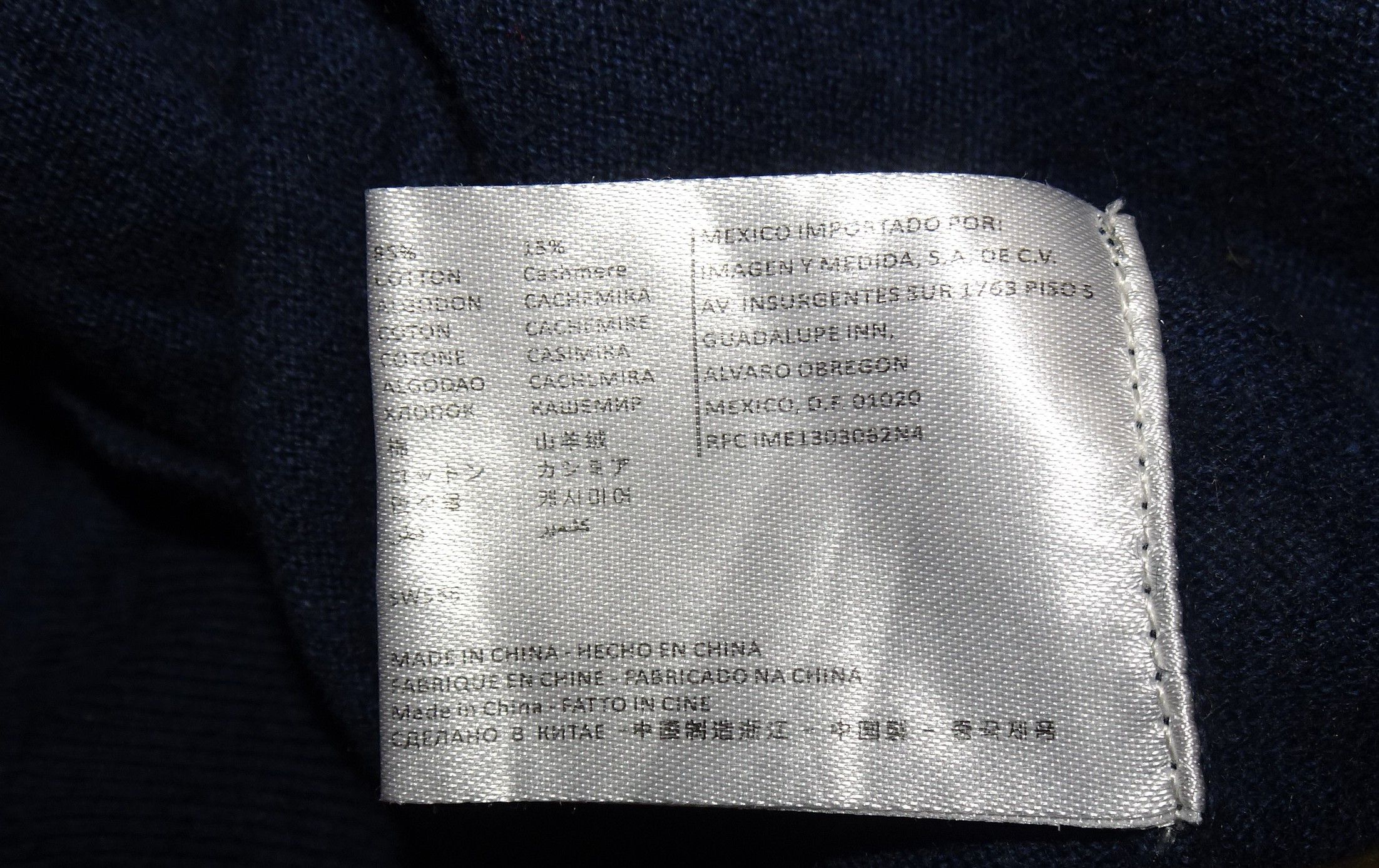 Suitsupply SUITSUPPLY V-NECK COTTON CASHMERE SWEATER Size US M / EU 48-50 / 2 - 3 Thumbnail