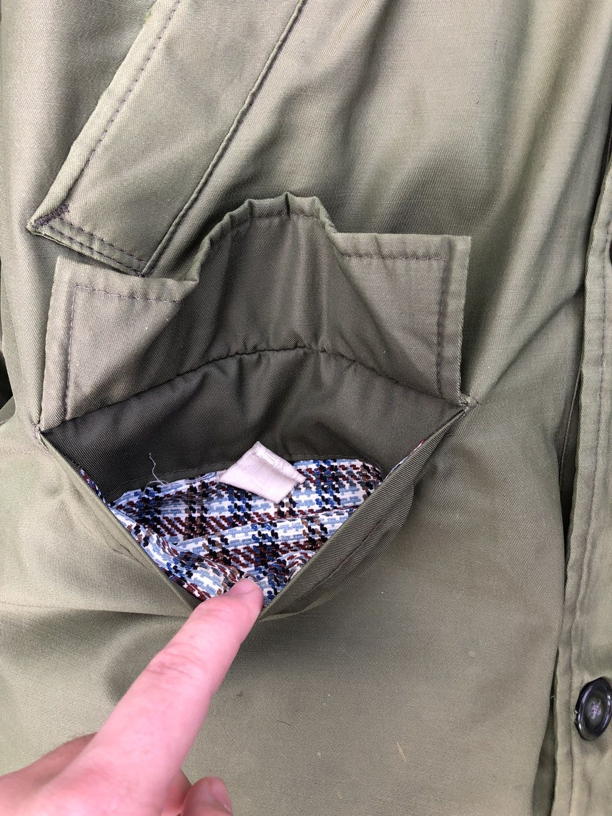 Vintage Helmut quilted down puffer parka canadian military faded Size US L / EU 52-54 / 3 - 7 Thumbnail