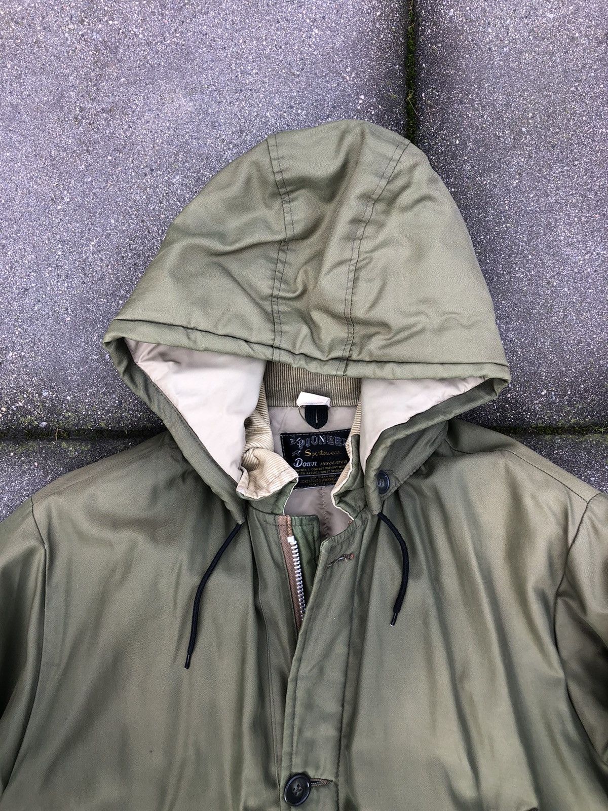 Vintage Helmut quilted down puffer parka canadian military faded Size US L / EU 52-54 / 3 - 3 Thumbnail
