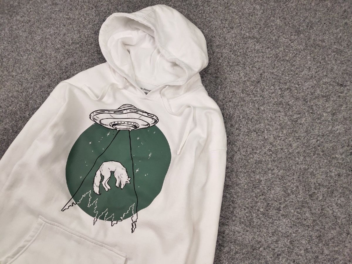 Independent Truck Co. Vintage Happiest Fox Juniperfoxx Independent White Hoodie Size US L / EU 52-54 / 3 - 4 Thumbnail